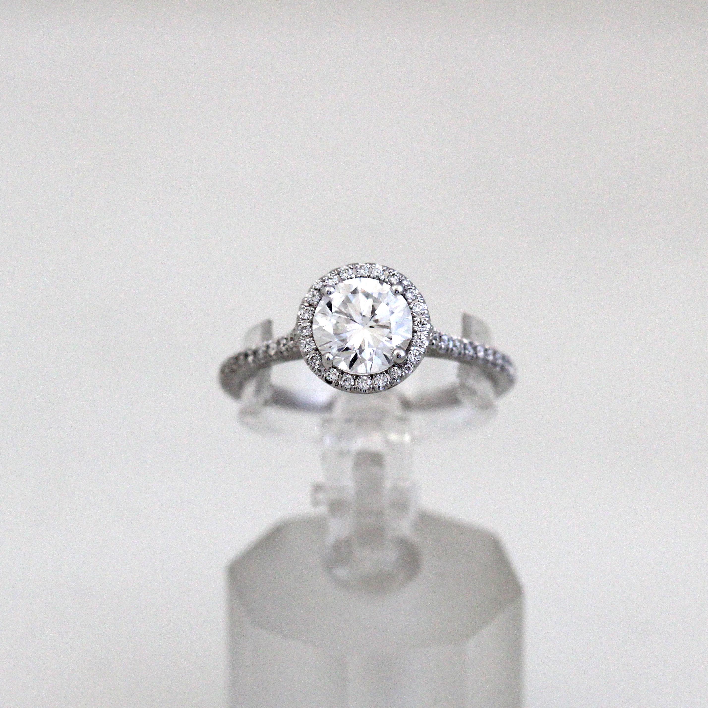 Round Cut Round Diamond Halo Engagement Ring, 1.14 E SI1 GIA Center Diamond For Sale