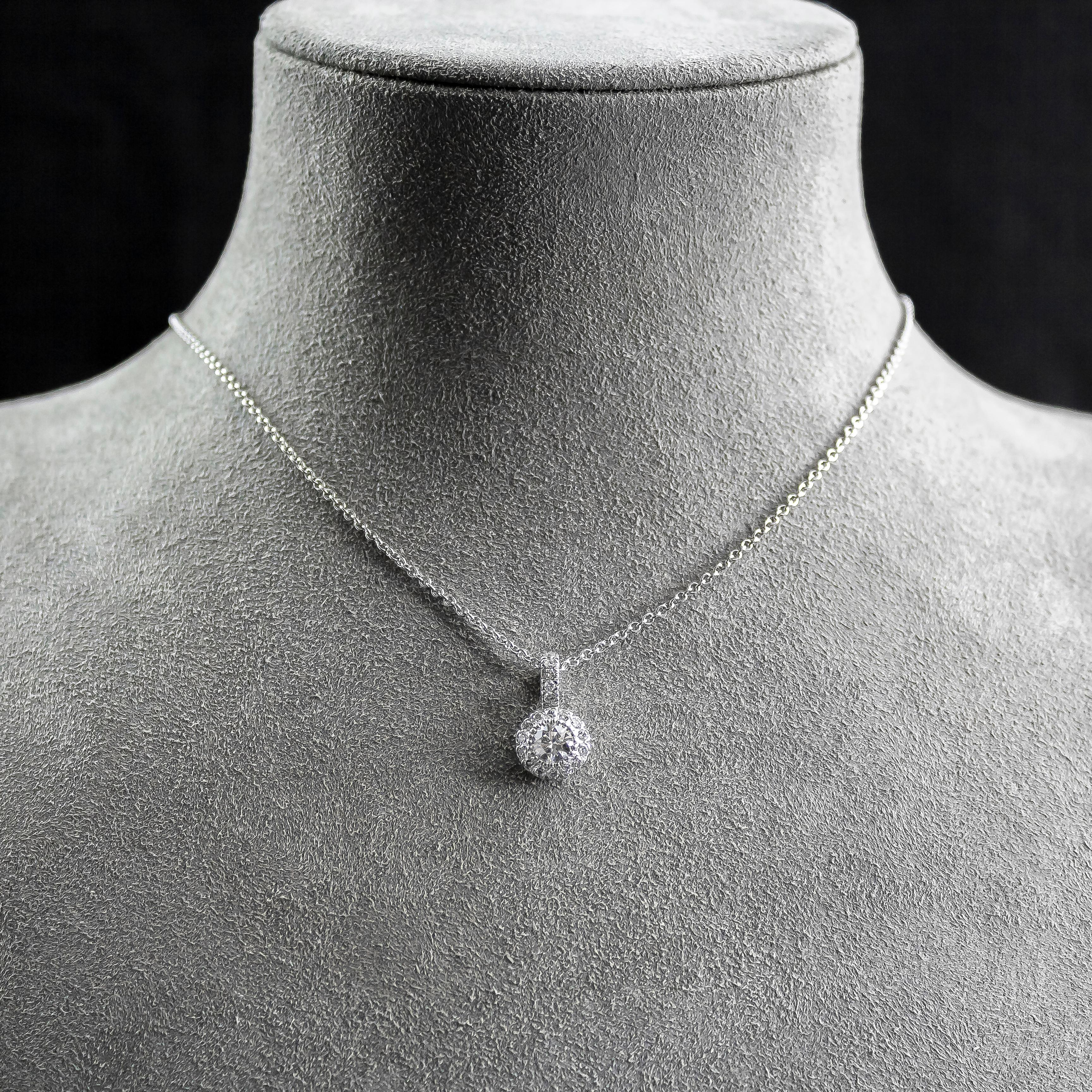 Round Cut Roman Malakov Round Diamond Halo Pendant Necklace For Sale