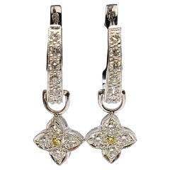Runde Diamant Huggie-Ohrringe mit gelben und weißen Diamant-Ohrringen