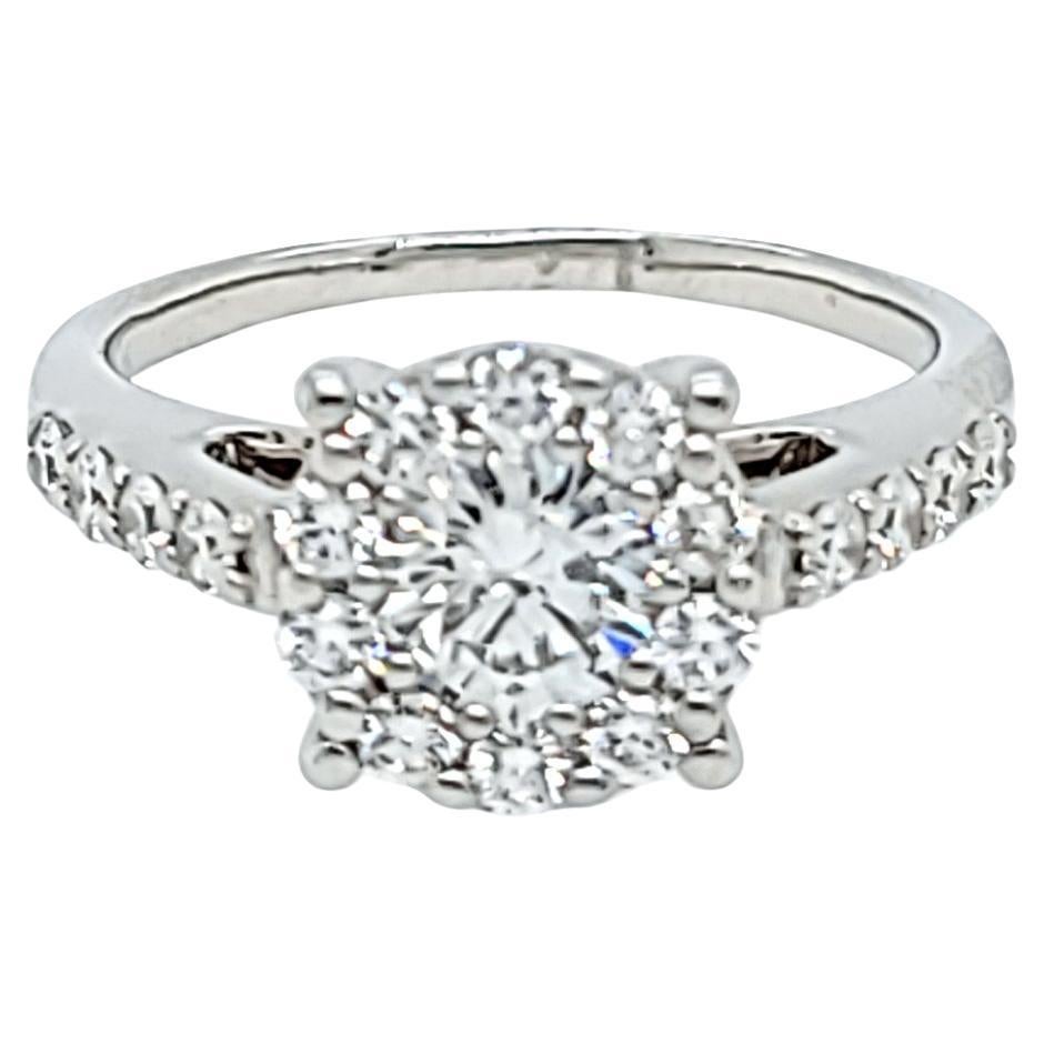Round Diamond Illusion Engagement Ring in White Gold For Sale