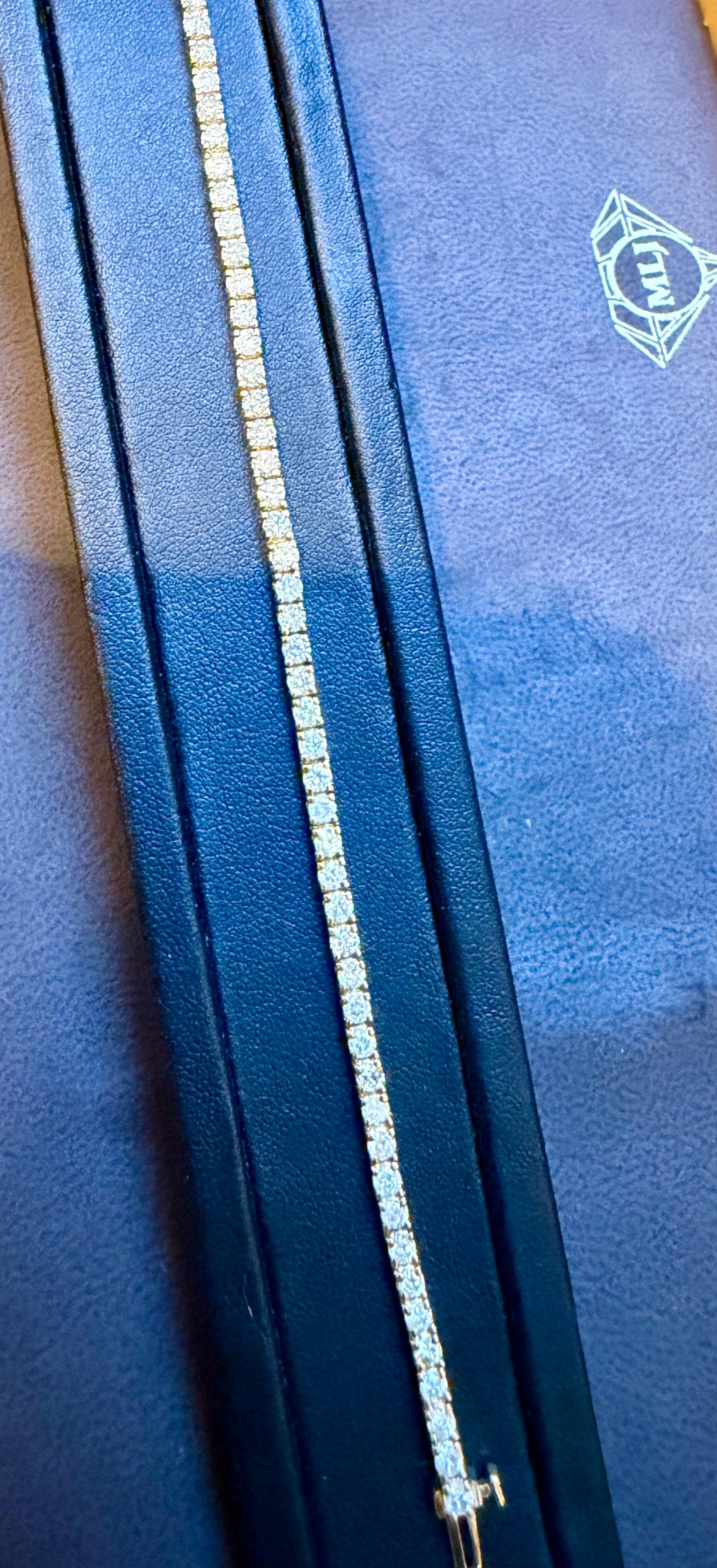 Bracelet de tennis en or jaune avec lignes de diamants ronds 3,85 carats, or jaune 14 K en vente 6