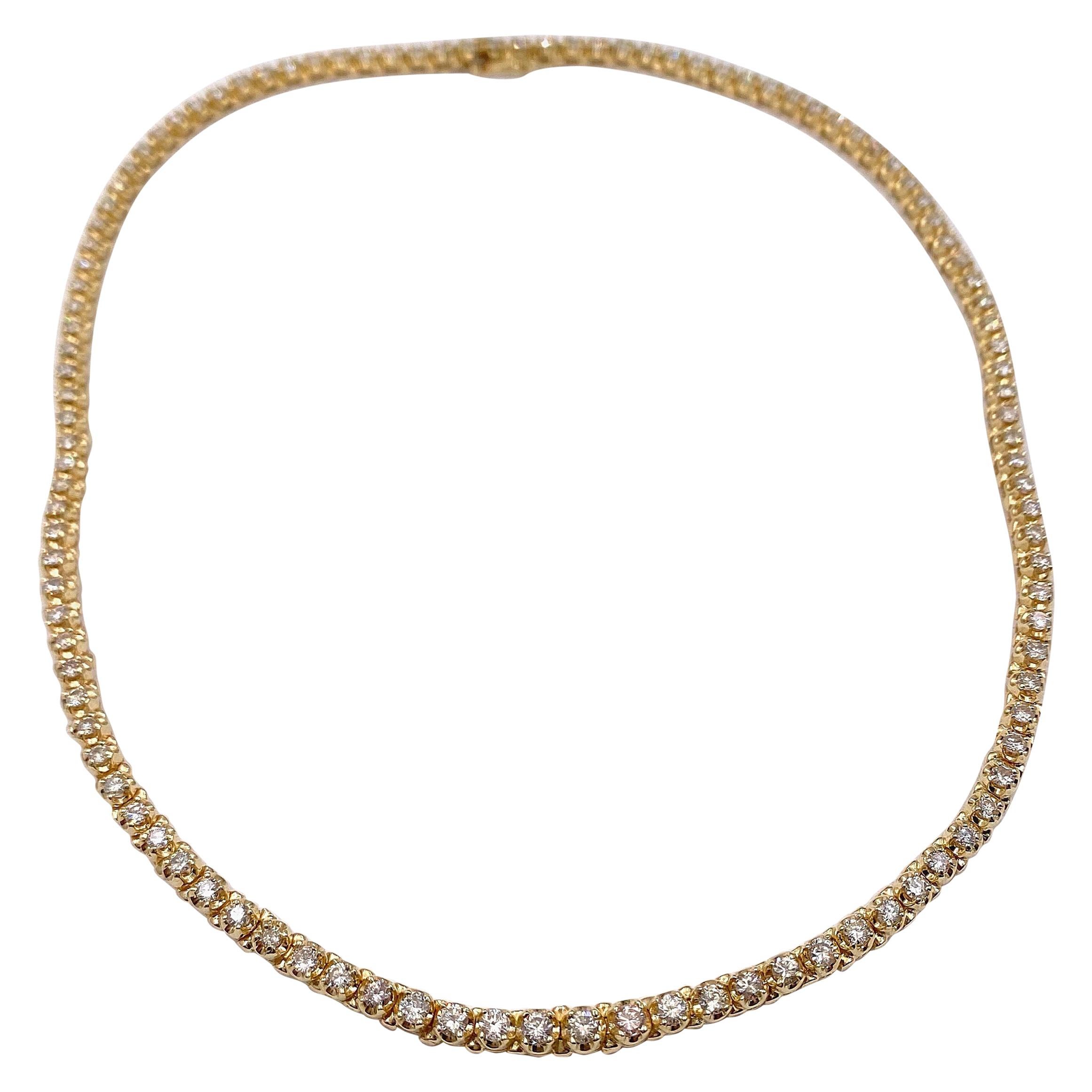 Round Diamond Necklace 5.50 Carat in 18 Karat Yellow Gold