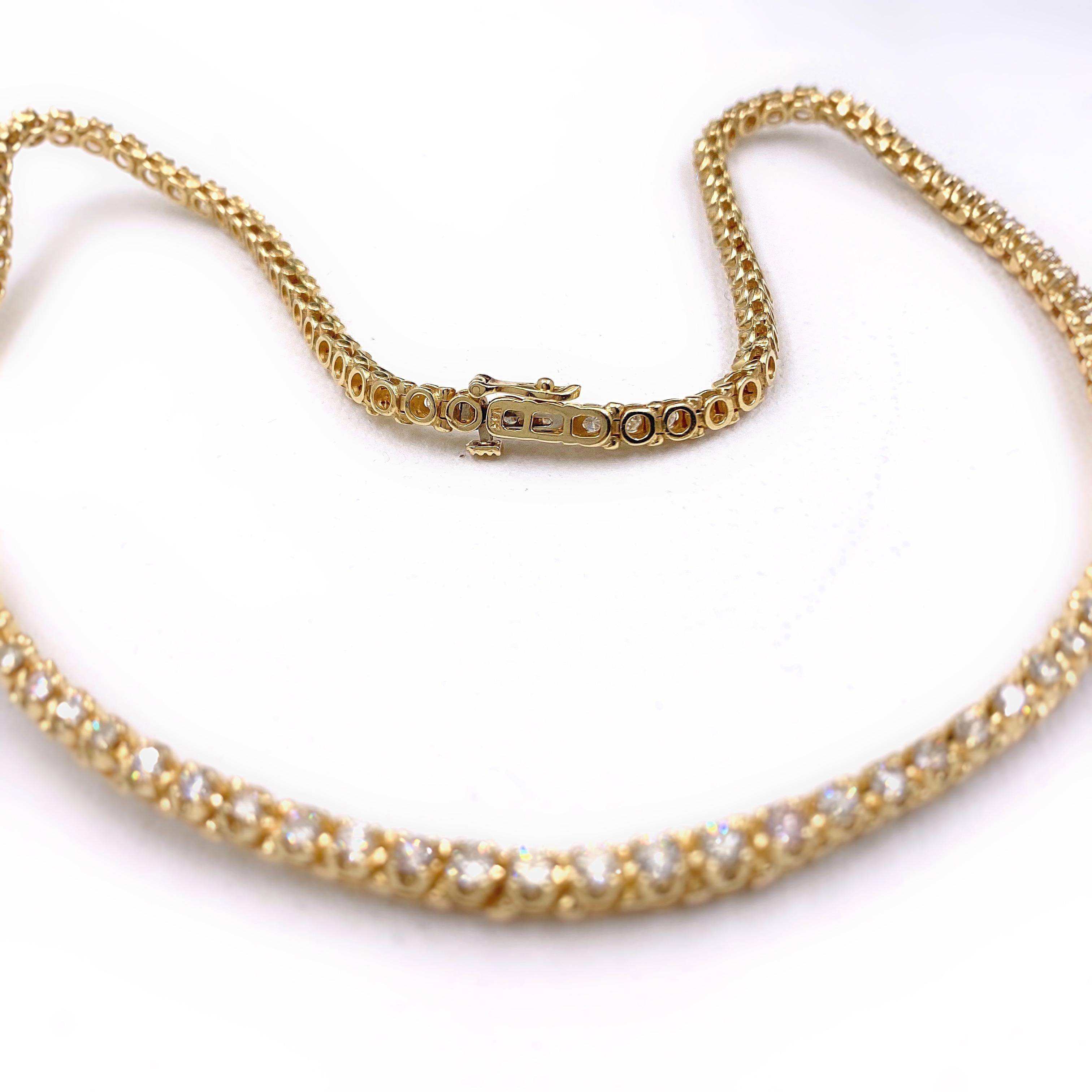 Round Diamond Necklace 5.50 Carat in 18 Karat Yellow Gold 4