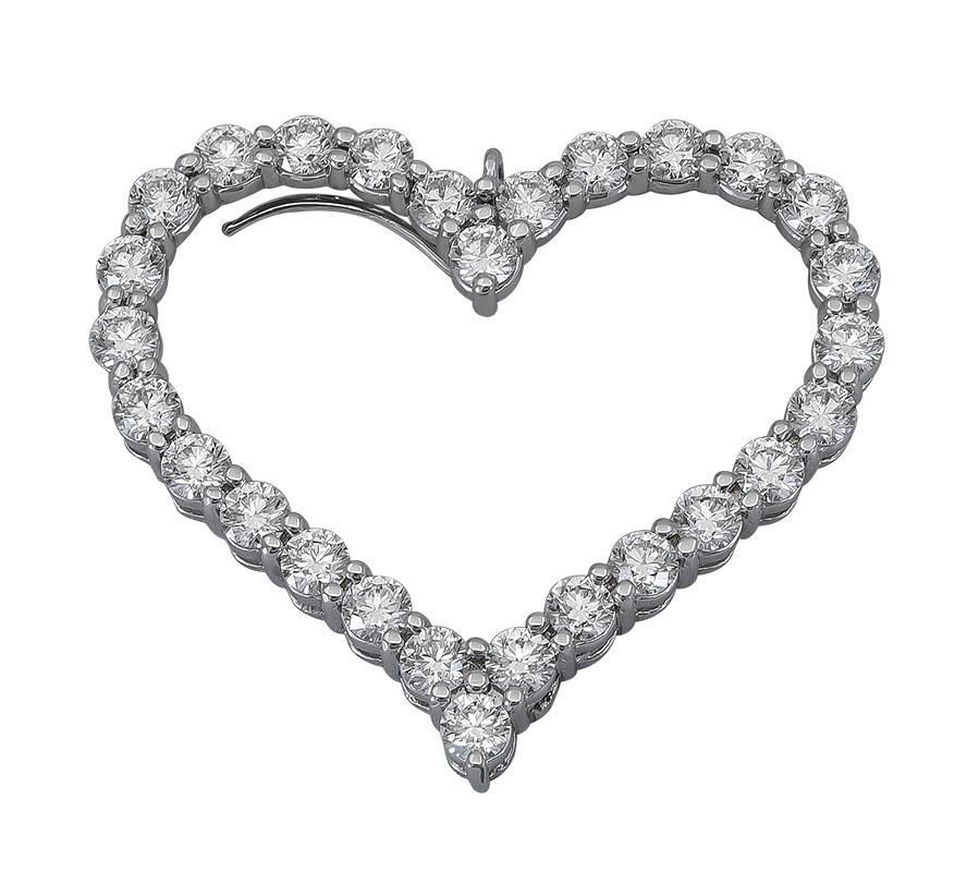Round Cut Round Diamond Open-Work Heart Shape Pendant Necklace