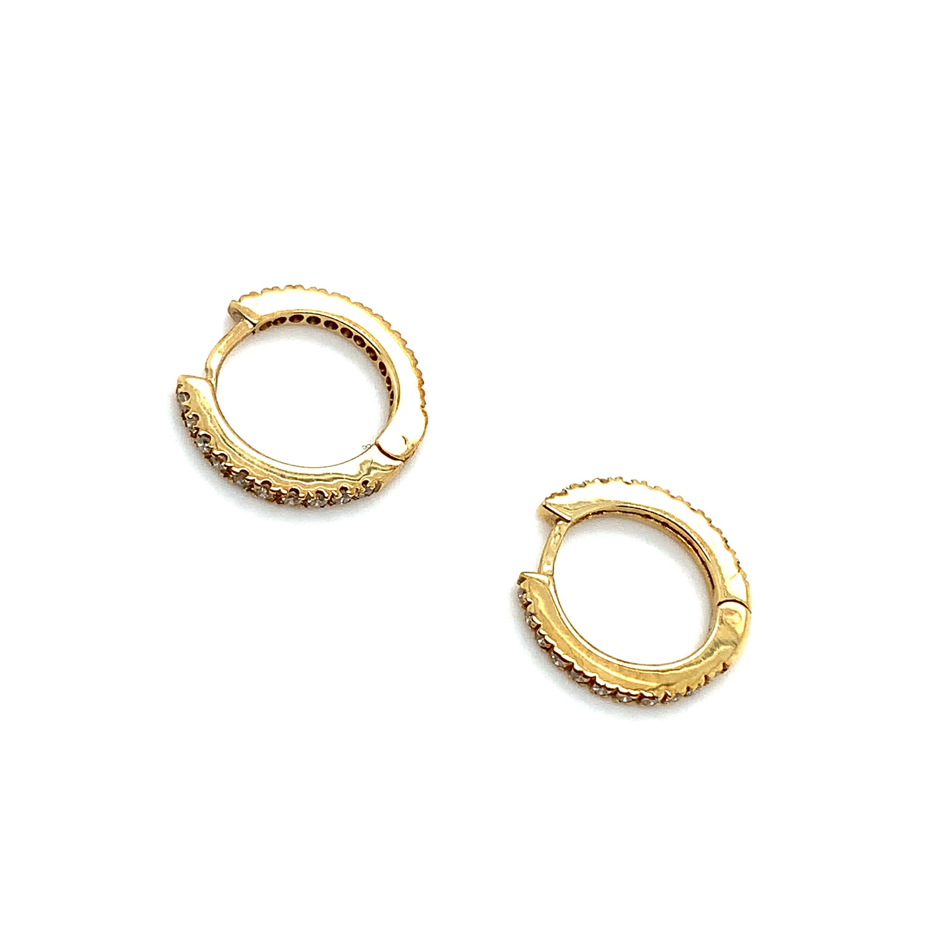 Modern Round diamond petite hoop earrings 18k yellow gold For Sale