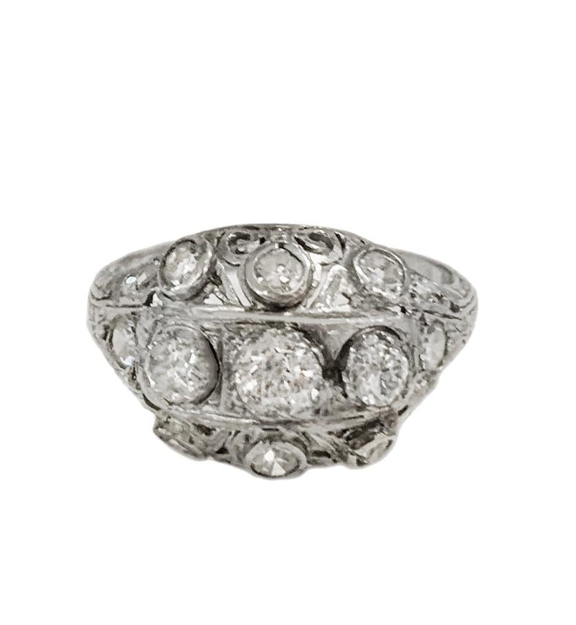 in vendita:  Anello con diamante rotondo in platino, VS/G 2