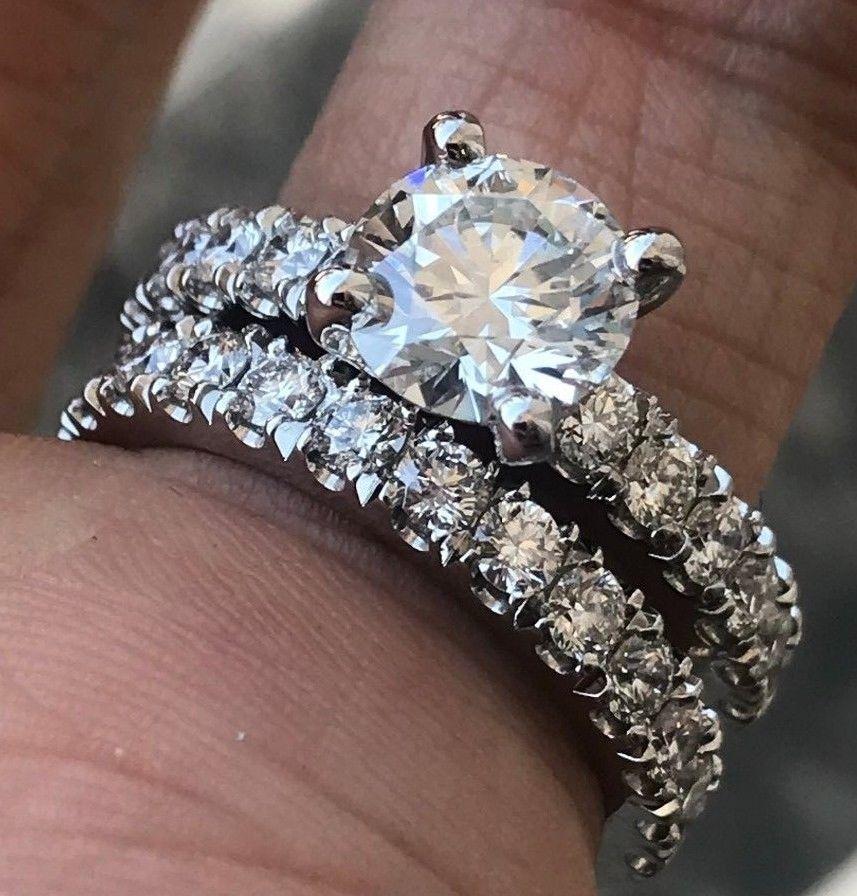Can Be made with your diamond or any other diamond, price will be adjusted based on center stone.

Der Ring kann auf Bestellung angefertigt werden und benötigt ca. 3-6 Geschäftswochen.

Mittelstein Diamant Details : 
Karat-Gewicht: 2,0
Die Form: