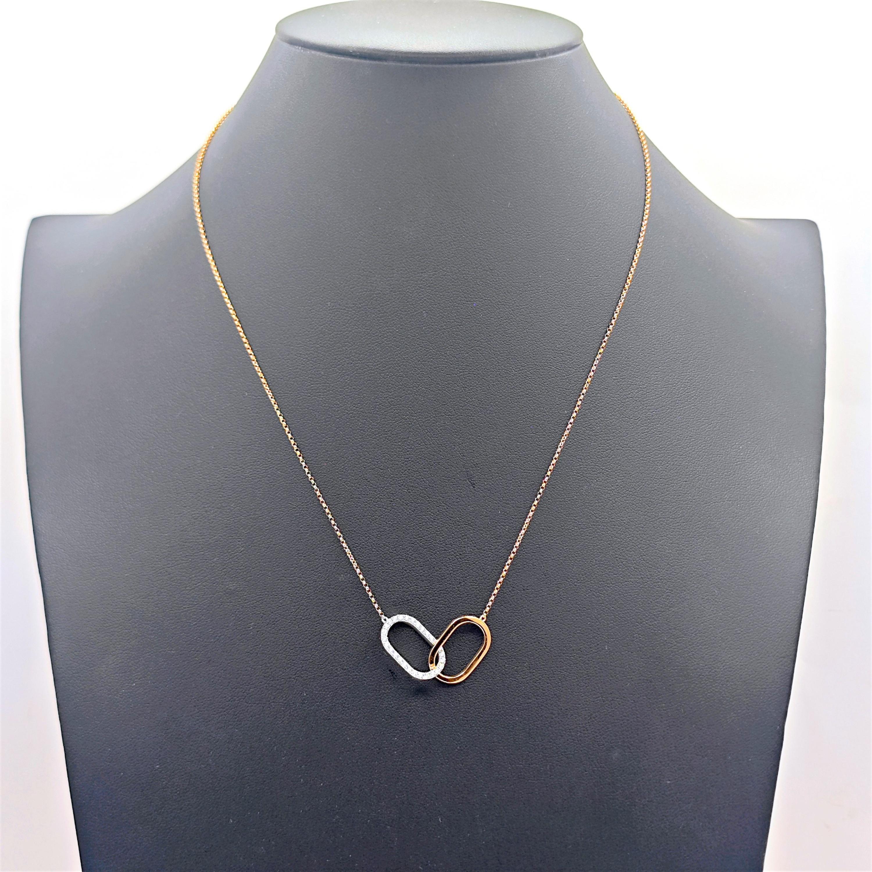 Collana con diamanti rotondi in oro rosa e bianco In condizioni Nuovo in vendita a New York, NY