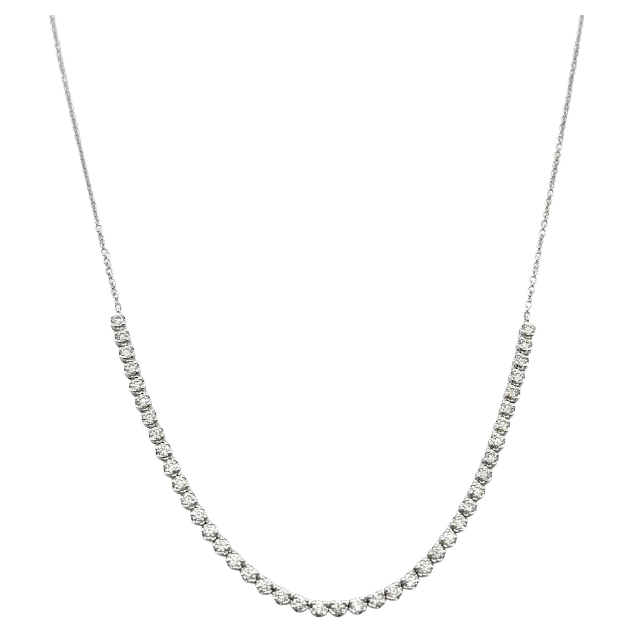 Collar de una cadena de diamantes redondos en oro blanco de 14 quilates en venta