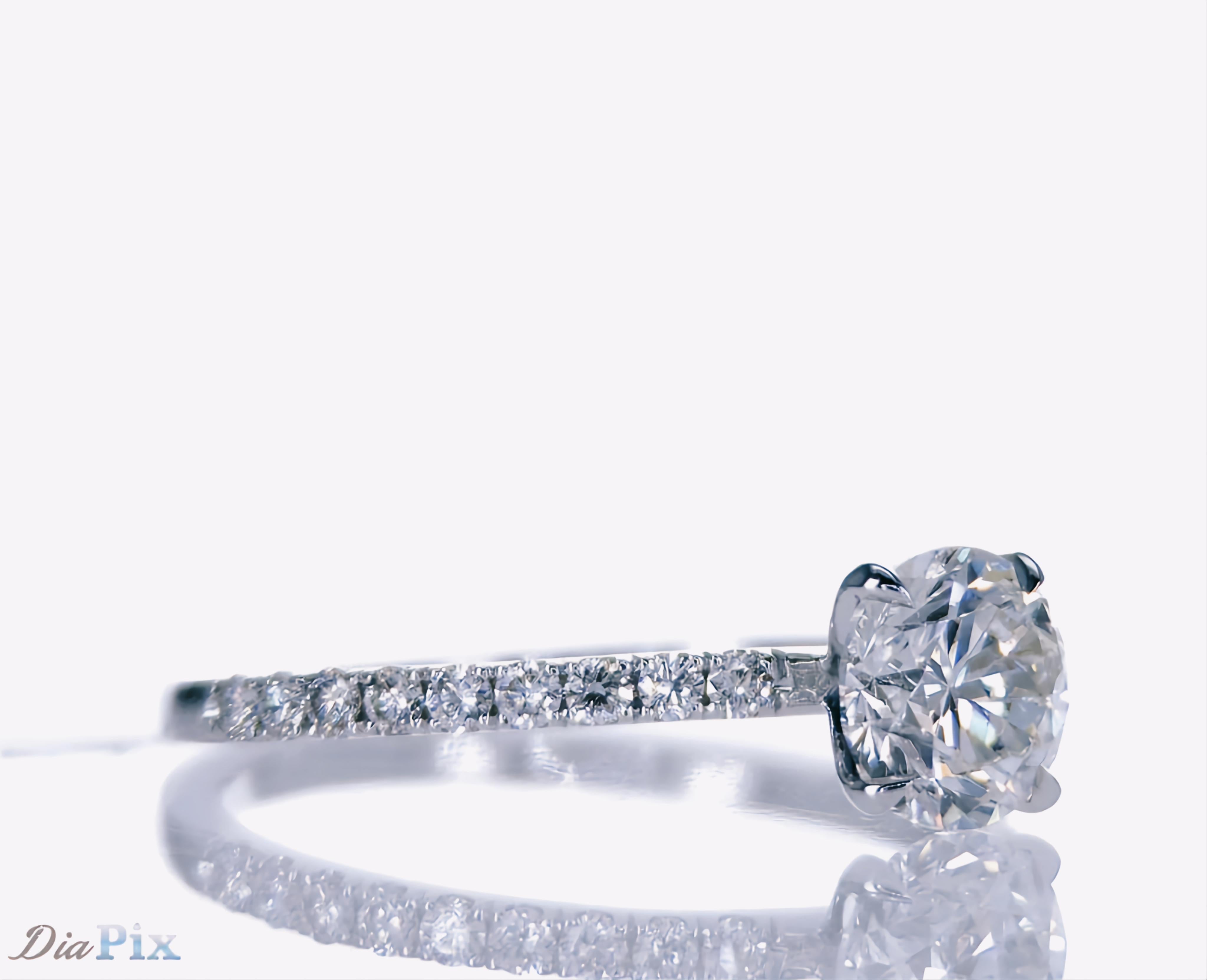 Round Diamond Solitaire Engagement Ring For Sale 2