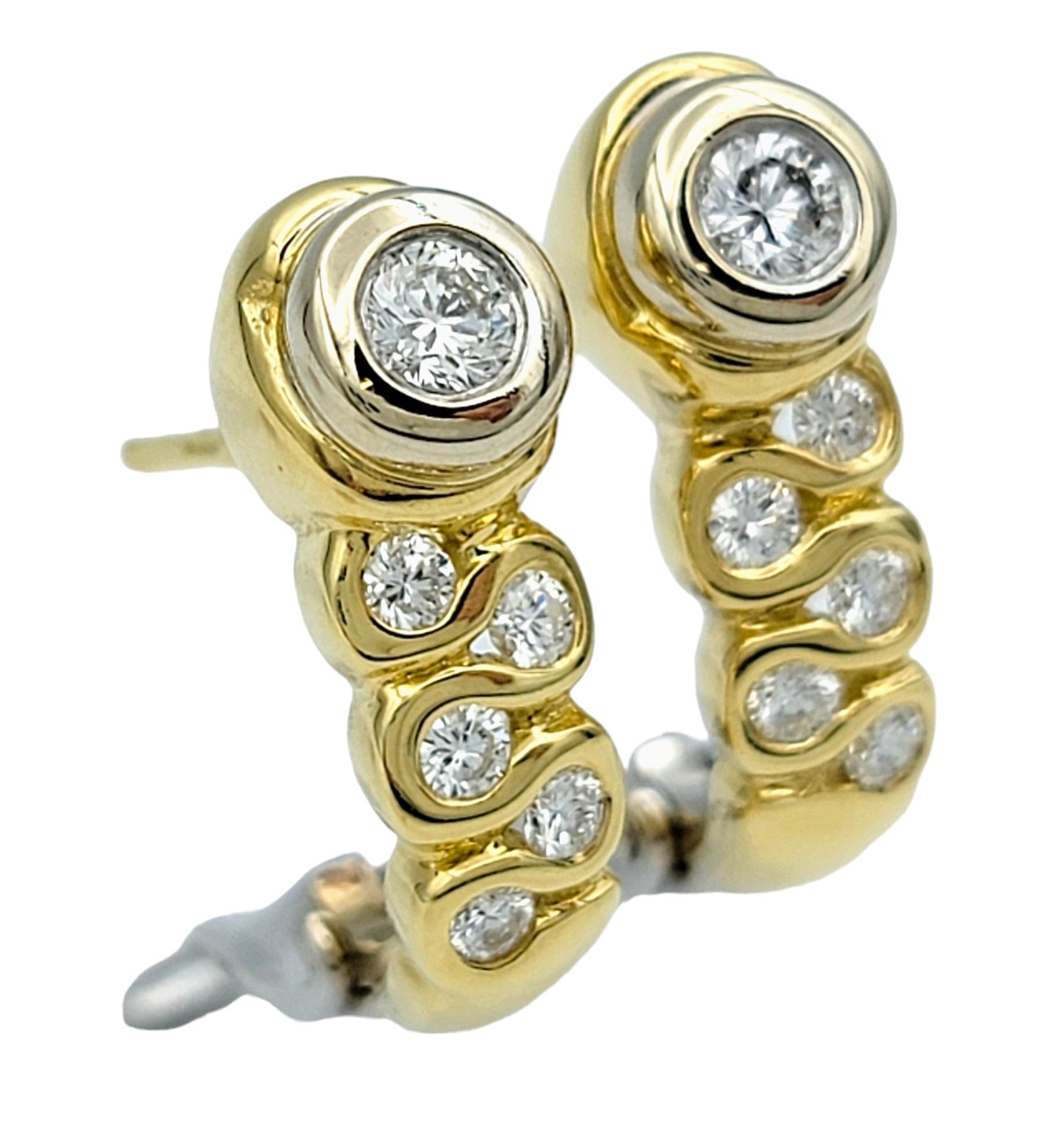 Pendientes de diamantes redondos en oro de 18 quilates bicolor, F-G / VS Contemporáneo en venta