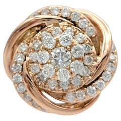 Anillo de Cóctel con Motivo Remolino de Diamantes Redondos en Oro Rosa Pulido de 14 Kilates