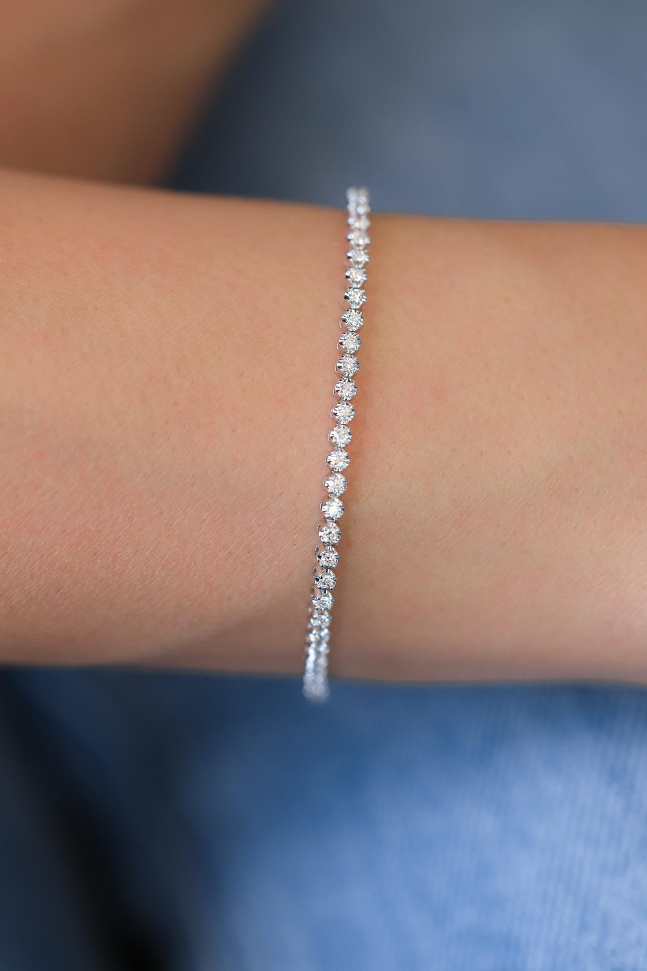 Round Diamond Tennis Bracelet 1.00 ct. In New Condition For Sale In Los Angeles, CA