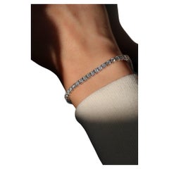 Bracelet tennis avec diamants ronds de 5,71 carats