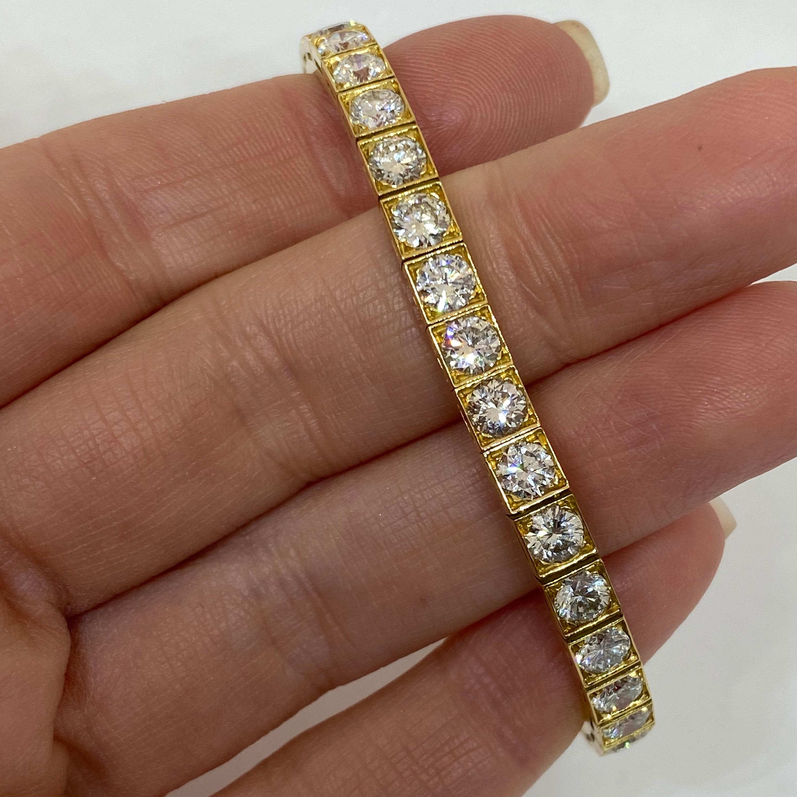 Square Link Diamond Tennis Bracelet 18K  In New Condition In Carmel-by-the-Sea, CA