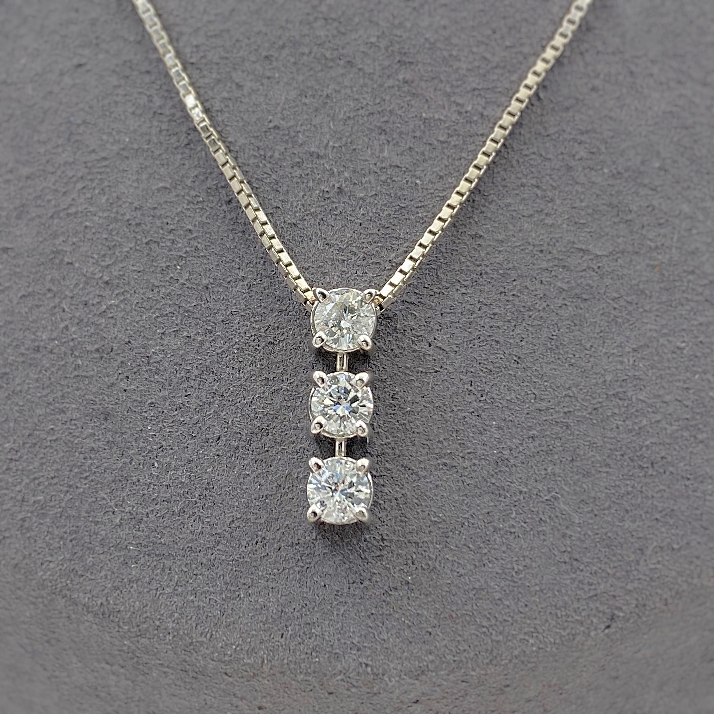Round Cut Round Diamond Three-Stone 0.70 Carat Pendant Necklace 18 Karat White Gold For Sale