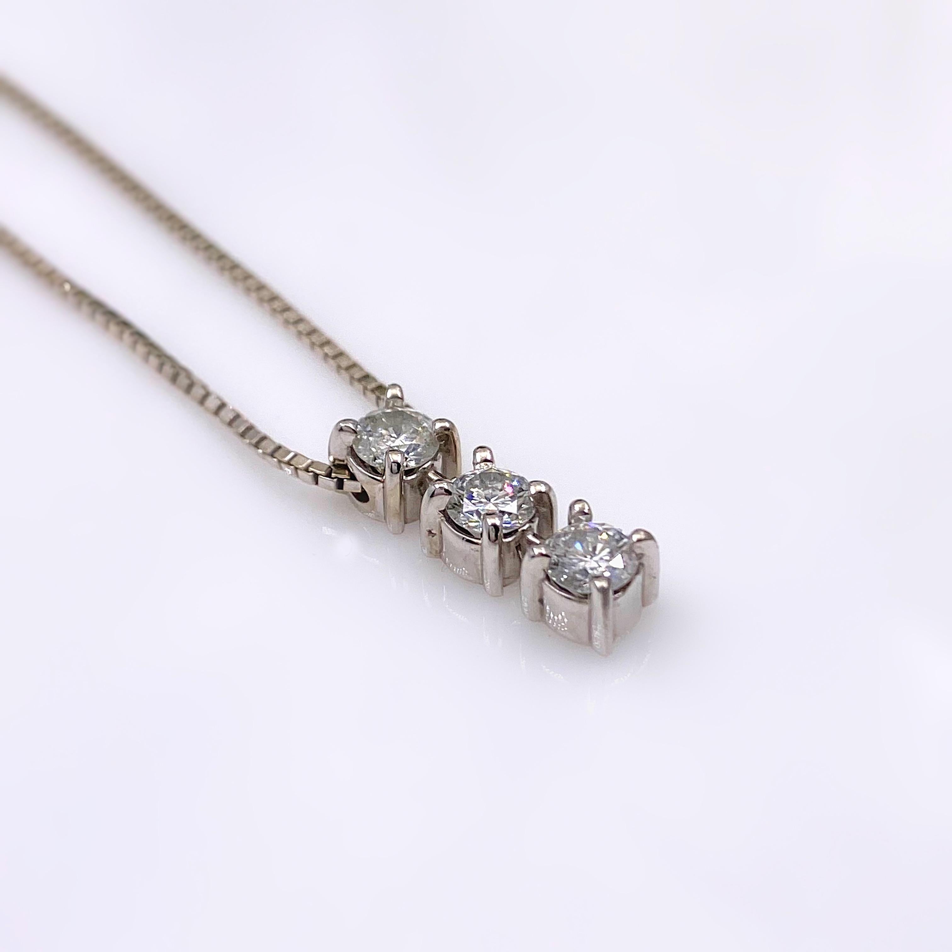Women's or Men's Round Diamond Three-Stone 0.70 Carat Pendant Necklace 18 Karat White Gold For Sale