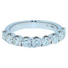 Runder Diamant U Einstellung Ewigkeit stapelbar Hochzeit Band 18 Karat Weißgold Ring