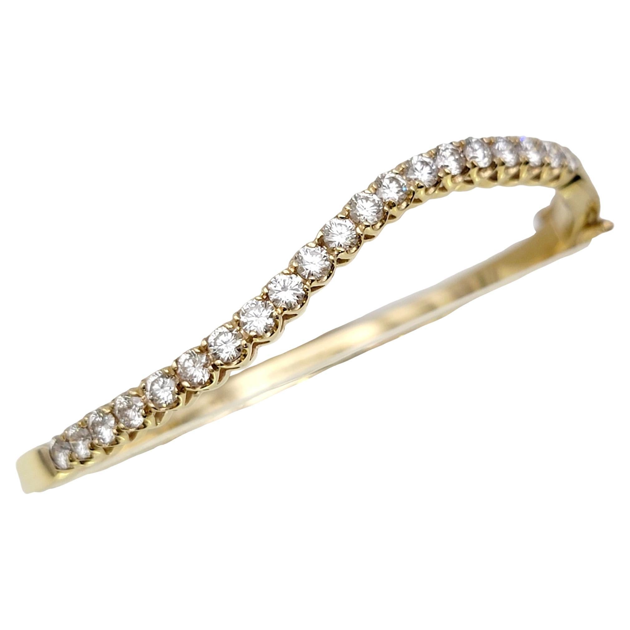 Round Diamond Wave Oval Hinged Bangle Bracelet in 14 Karat Yellow Gold For Sale