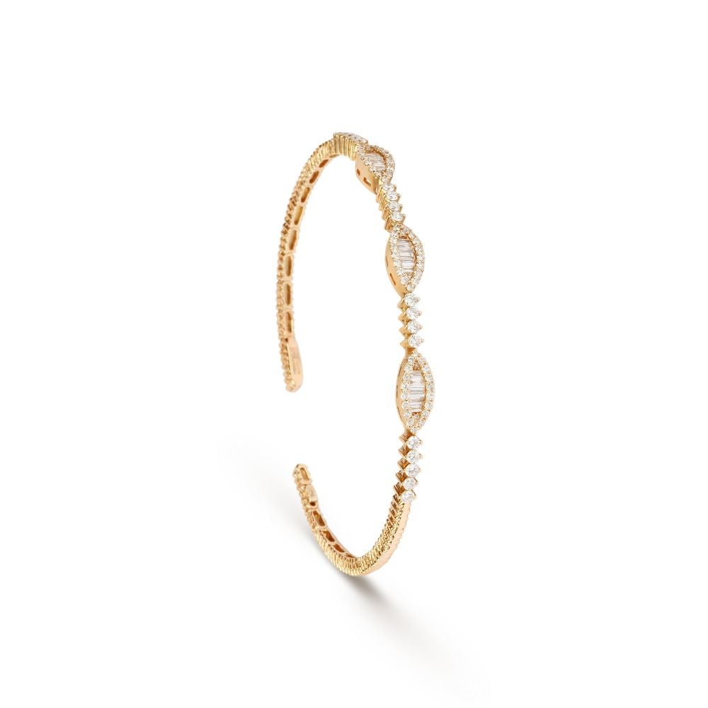 Round Diamonds & Baguettes Cuff Bracelet in 18K Yellow Gold - Small