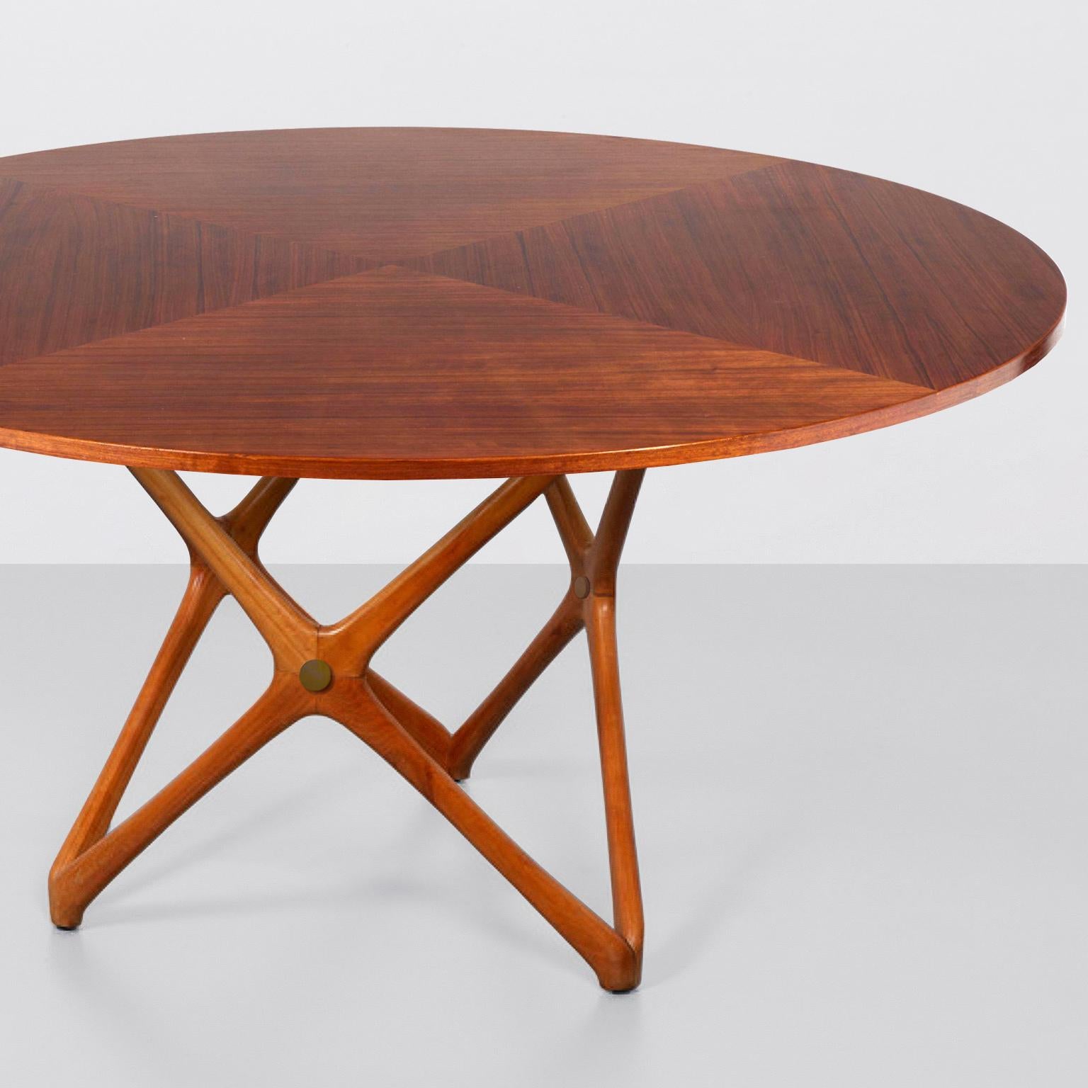 Round Dining/Center Table, Solid Wood Base Structure, Veneered Wood Top, Bespoke In New Condition For Sale In Berlin, DE