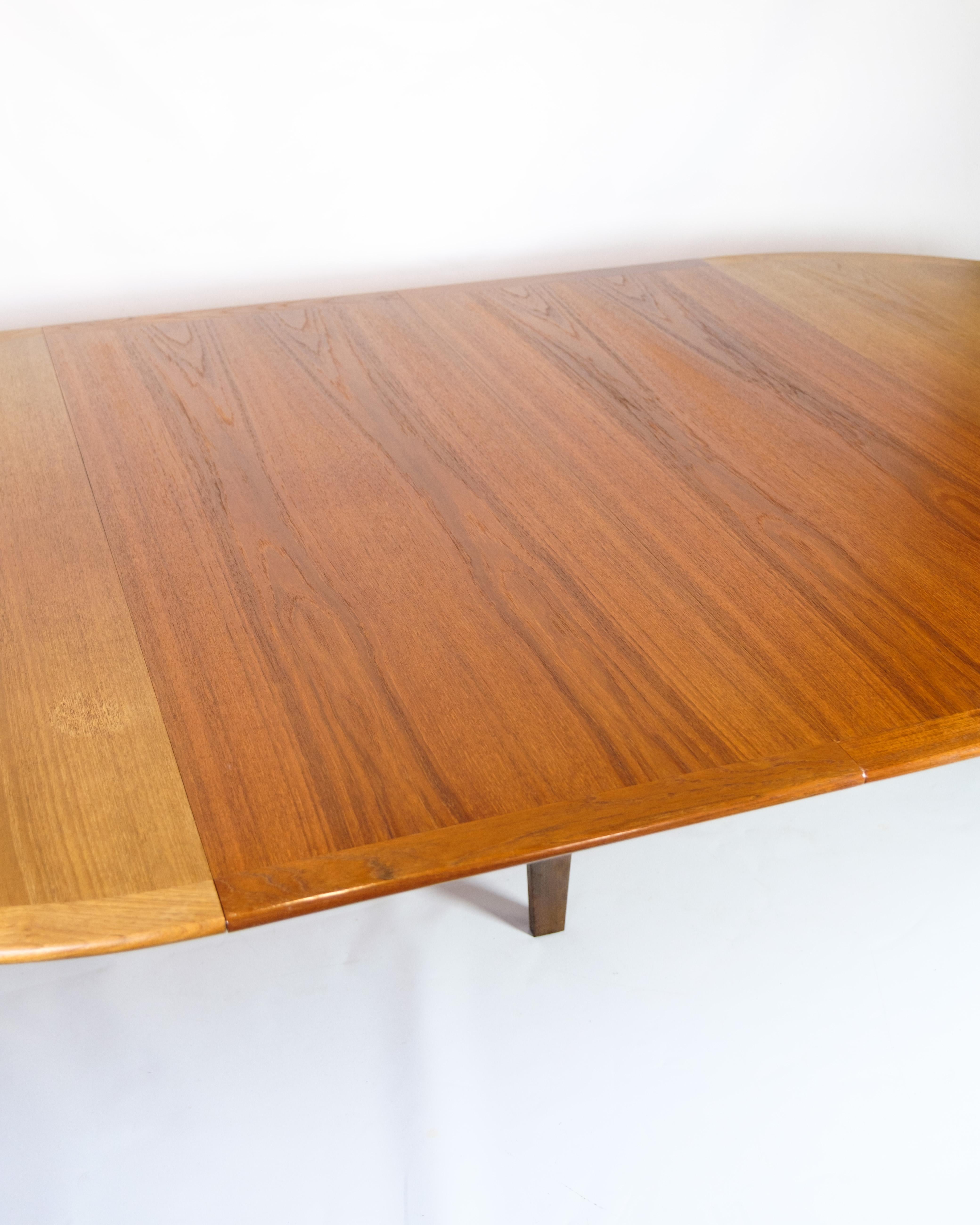 Round Dining In Teak With Extension Leaves By Grete Jalk For P. Jeppesen For Sale 7