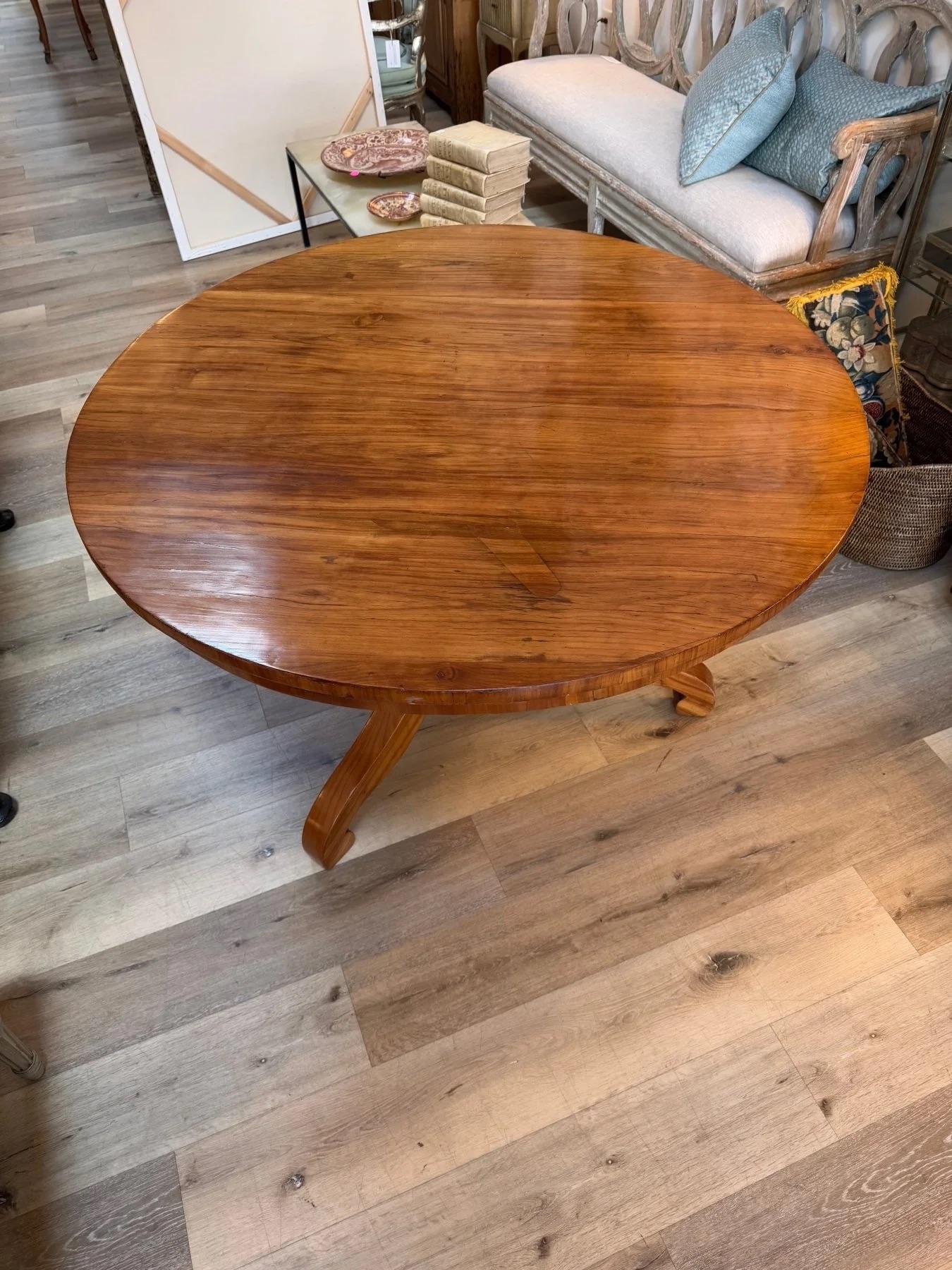 XIXe siècle Table de salle à manger ronde, 19e siècle Biedermeier en vente