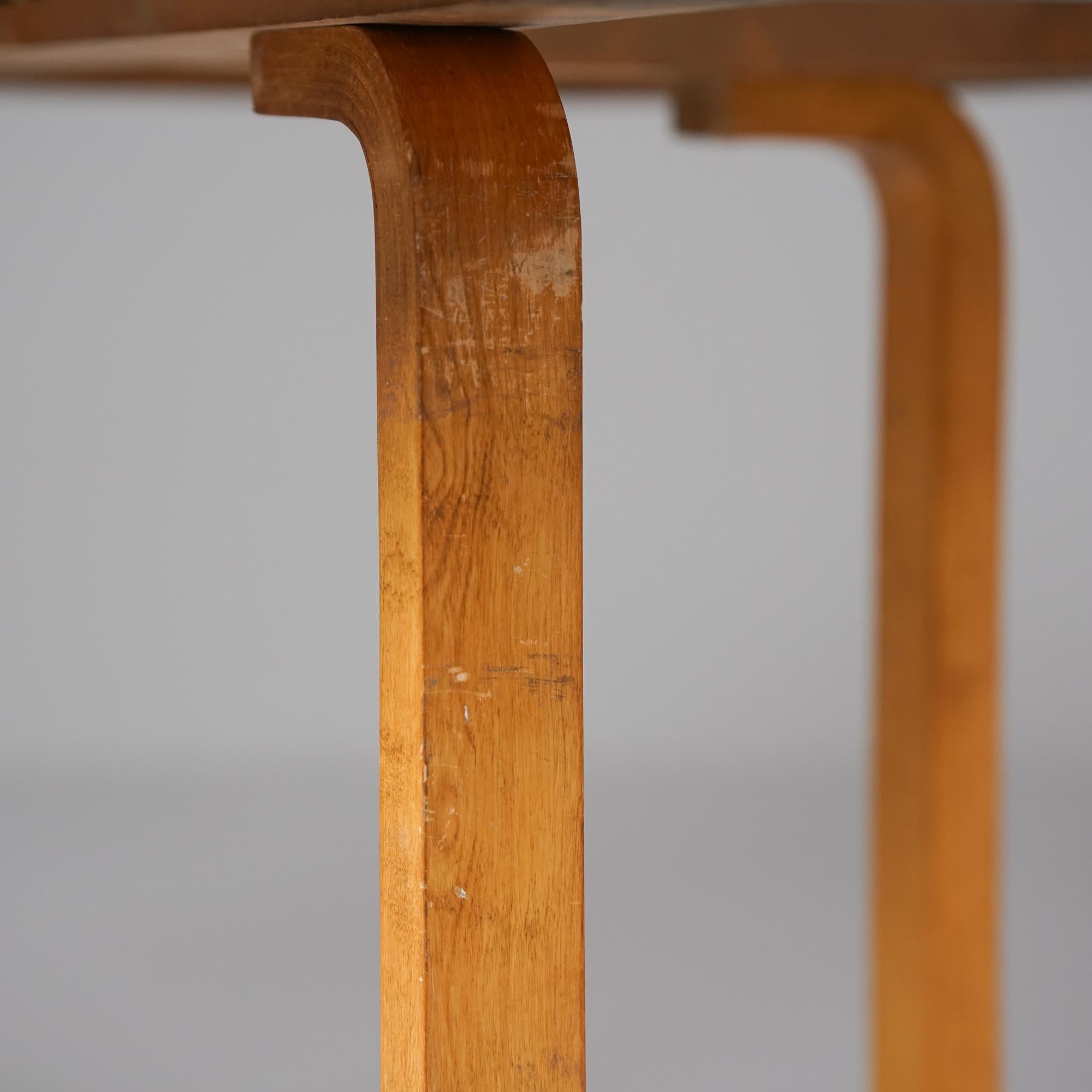 Mid-20th Century Round Dining Table, Alvar Aalto, Oy Huonekalu- ja Rakennustyötehdas Ab, 1950s For Sale