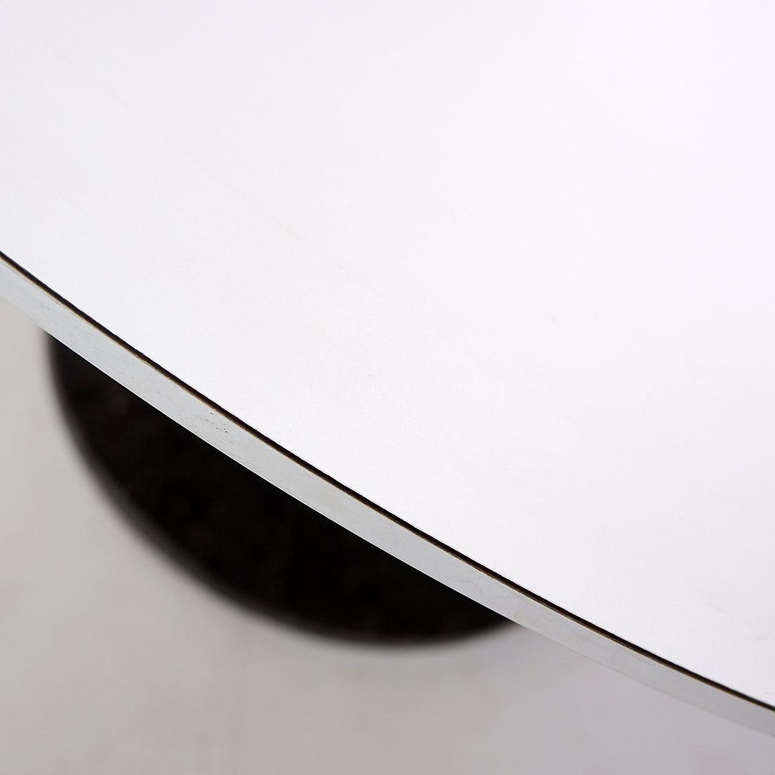 Round dining table By Alfred Hendrickx for Belform - Circa 1960 For Sale 5