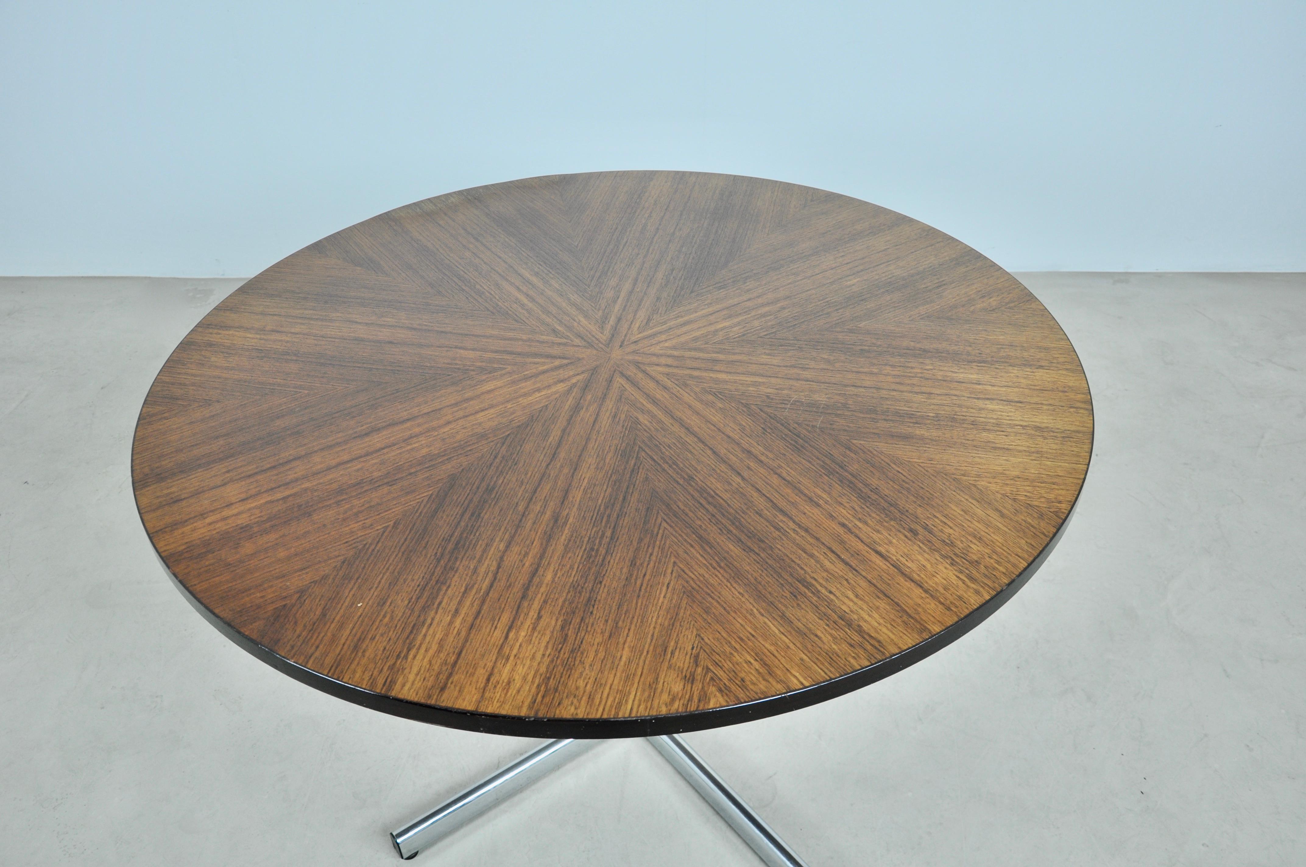 Italian Round Dining Table by Ico Parisi for MIM, 1950s
