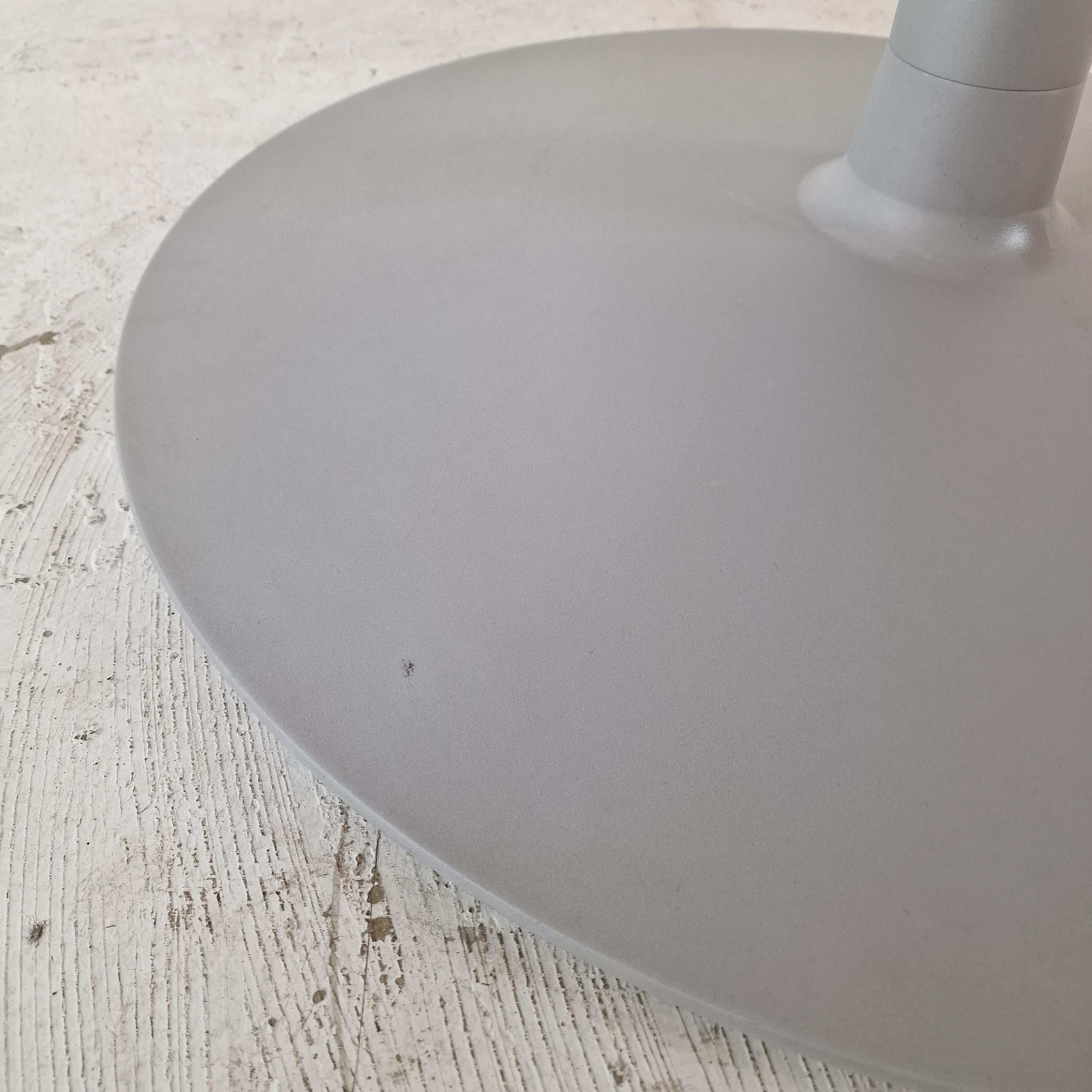 Table de salle à manger ronde de Pierre Paulin pour Artifort en vente 9