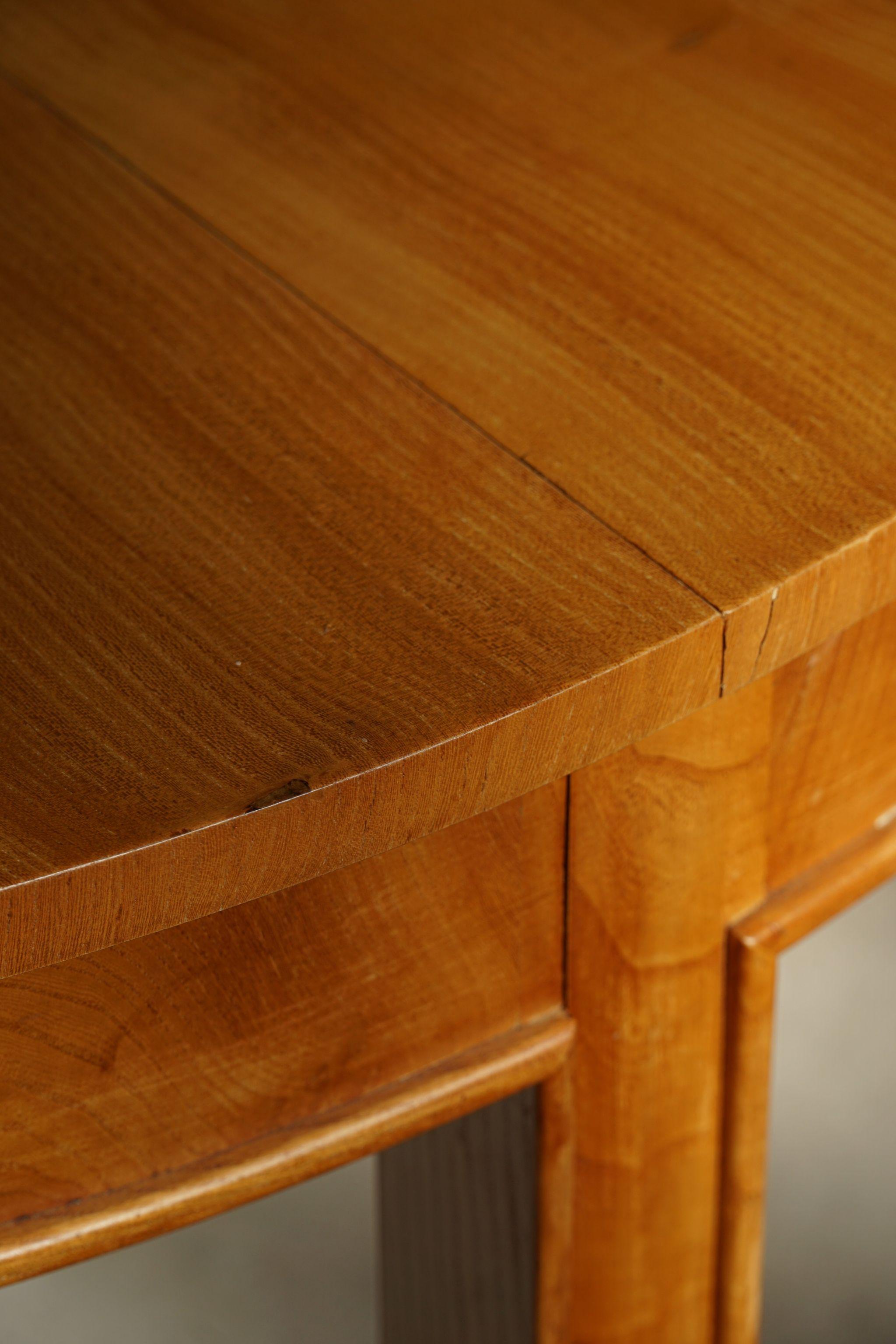 Round Dining Table in Elm Wood with Four Extensions, Danish Cabinetmaker, 1950s 12