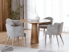 Sculptural Round Dining Table in Solid Oak - Organic Design + 3D Model