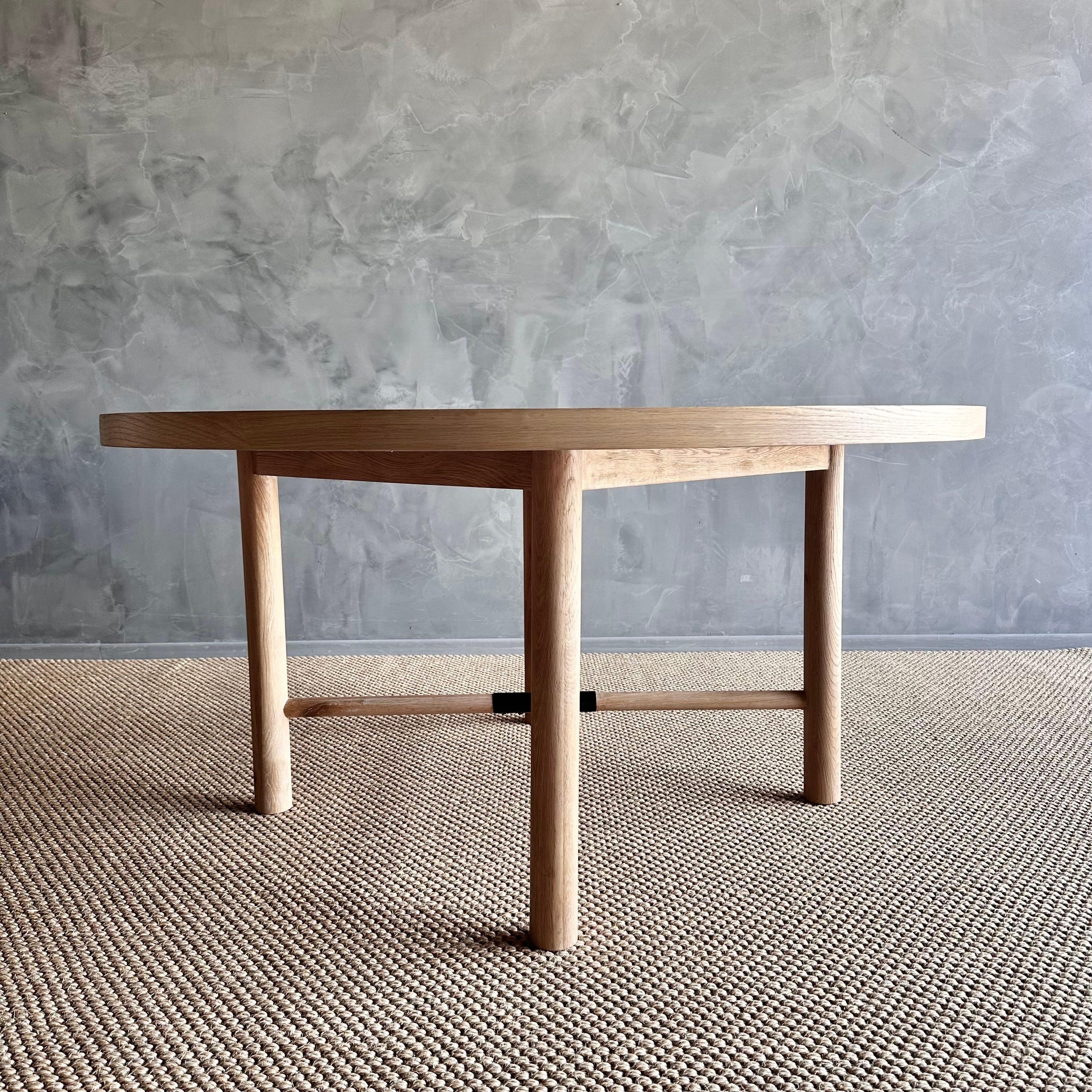 Round Dining Table in Natural White Oak Finish For Sale 6