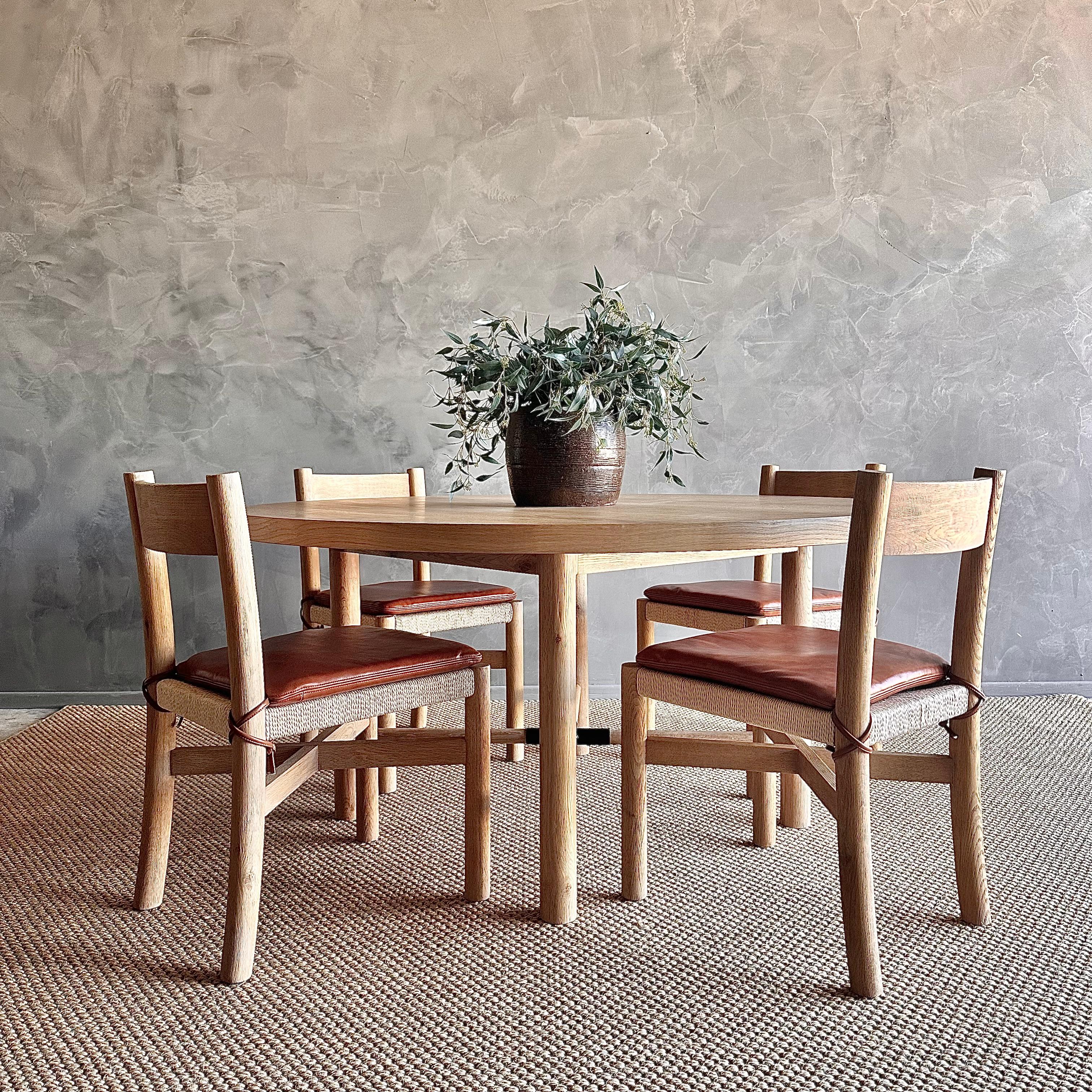 Organic Modern Round Dining Table in Natural White Oak Finish For Sale