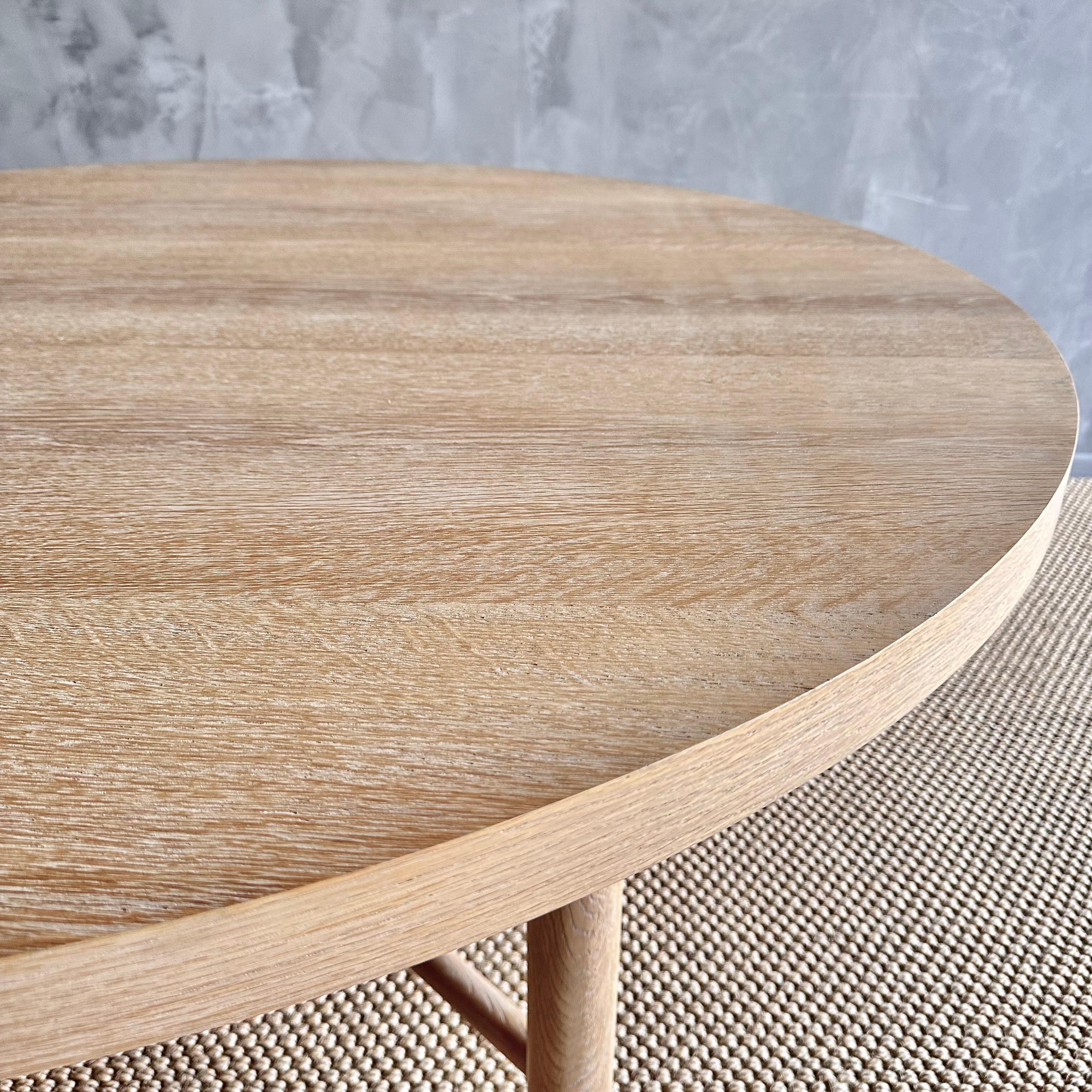 Contemporary Round Dining Table in Natural White Oak Finish For Sale