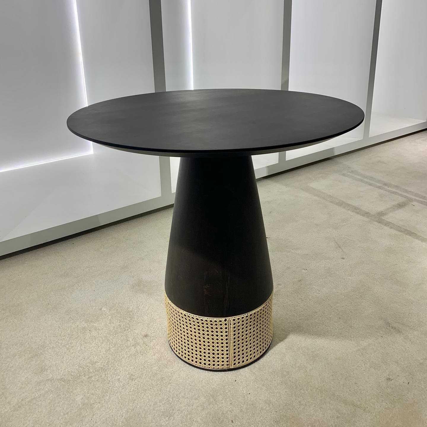 Hand-Crafted Round Dining Table In Olive Lacquer w Rattan Detailing - Mondo Design Studio For Sale