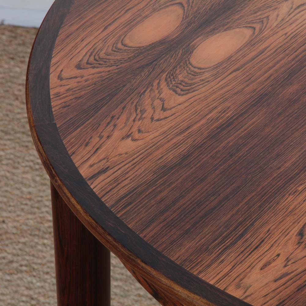 Round dining table in palissander by Johannes Andersen, 1960s For Sale 1