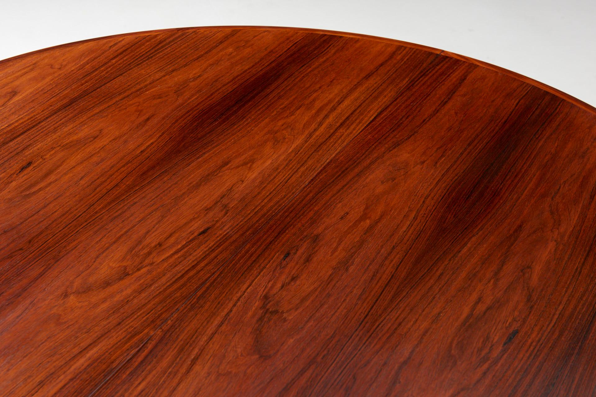 Mid-20th Century Round Dining Table in Rosewood by Niels Otto Møller, 1960