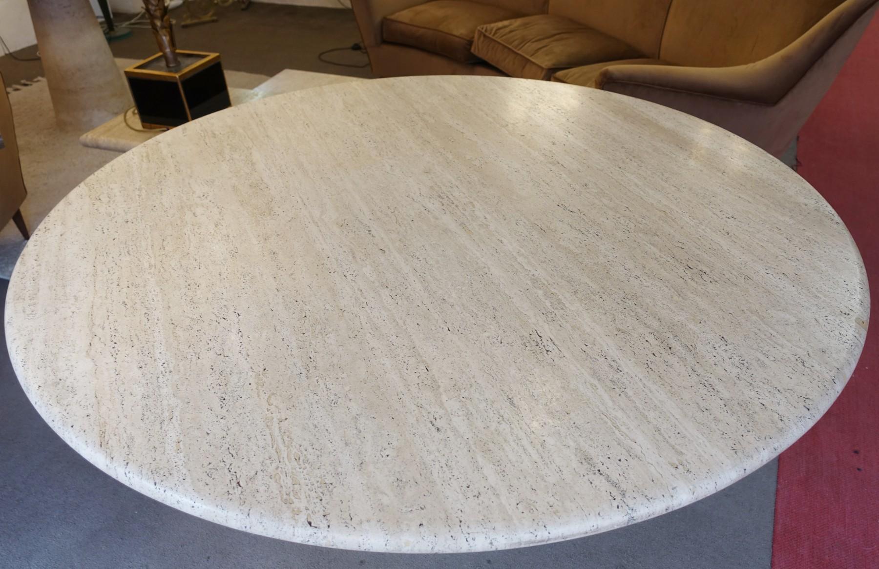Round Dining Table in Travertine by Angelo Mangiarotti, Italy 1970s In Good Condition In Brussels, BE