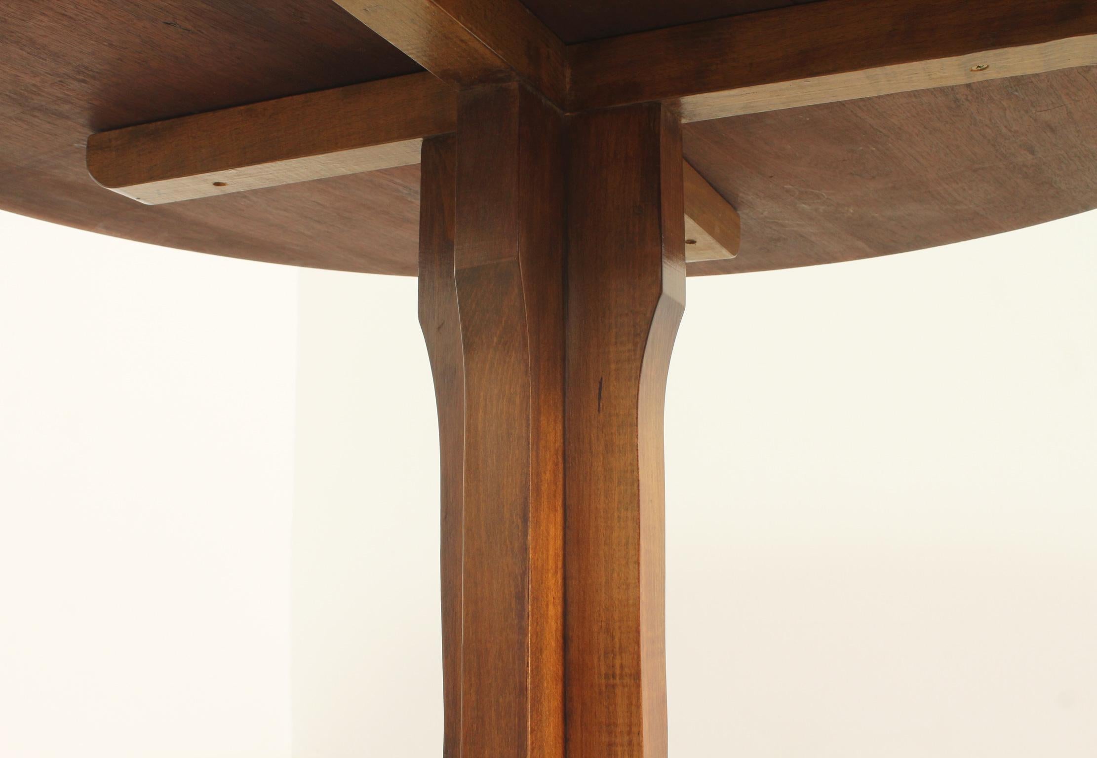 Round Dining Table in Walnut Wood by Jordi Vilanova, Spain, 1960's For Sale 4