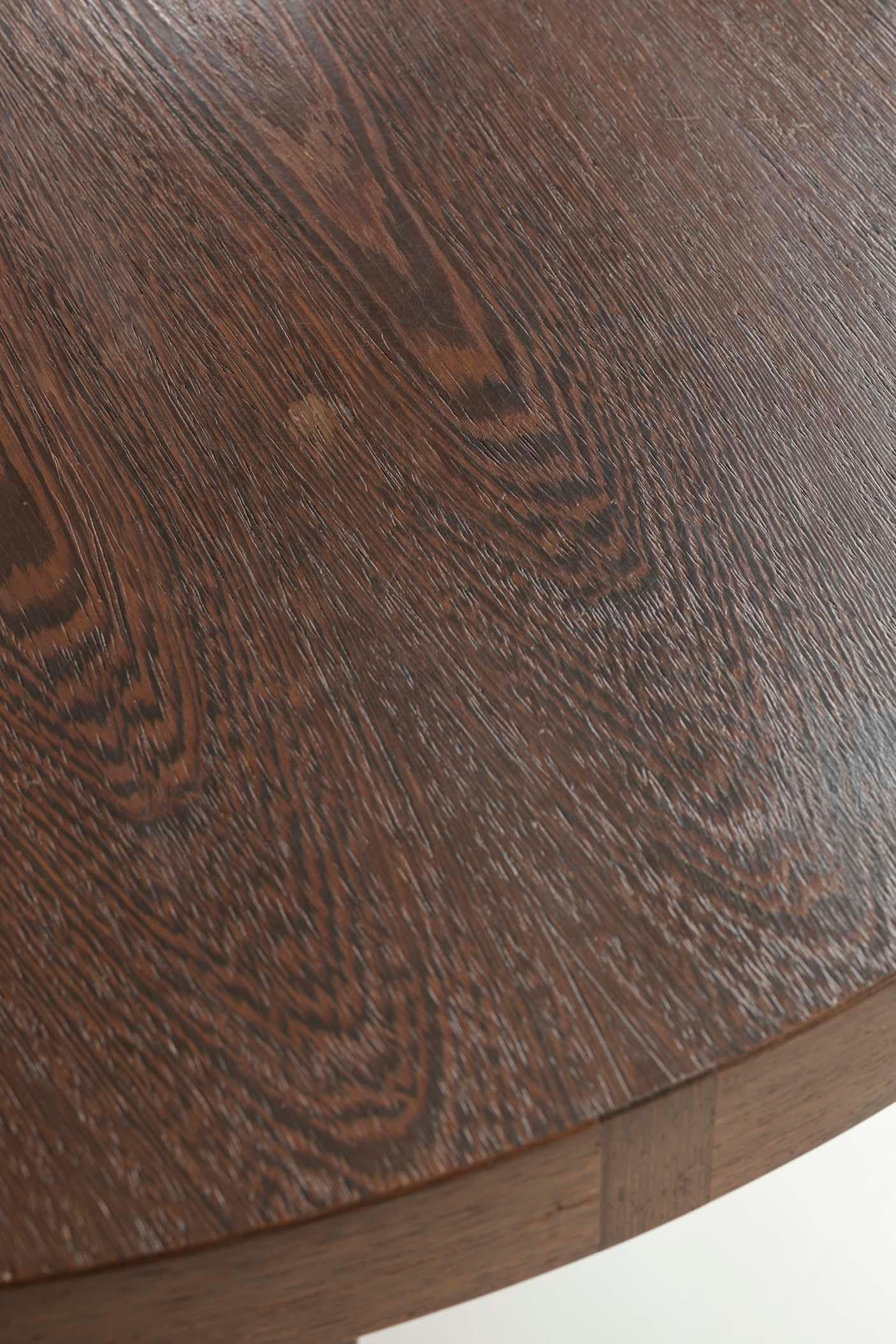 Round dining table in wengé, Dutch design from the 1960s. 6