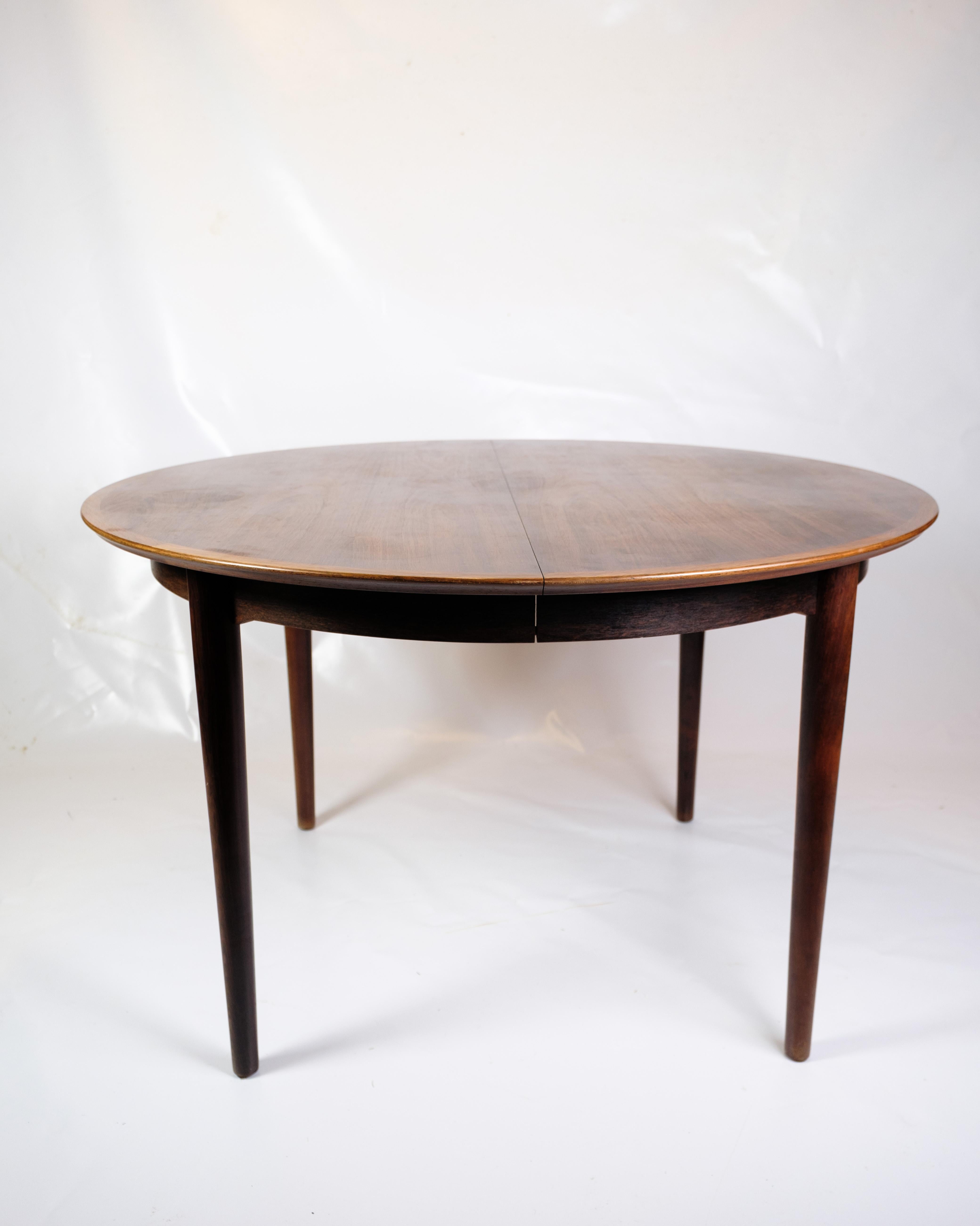 Mid-Century Modern Round Dining Table Made In Rosewood By Arne Vodder From 1960s For Sale