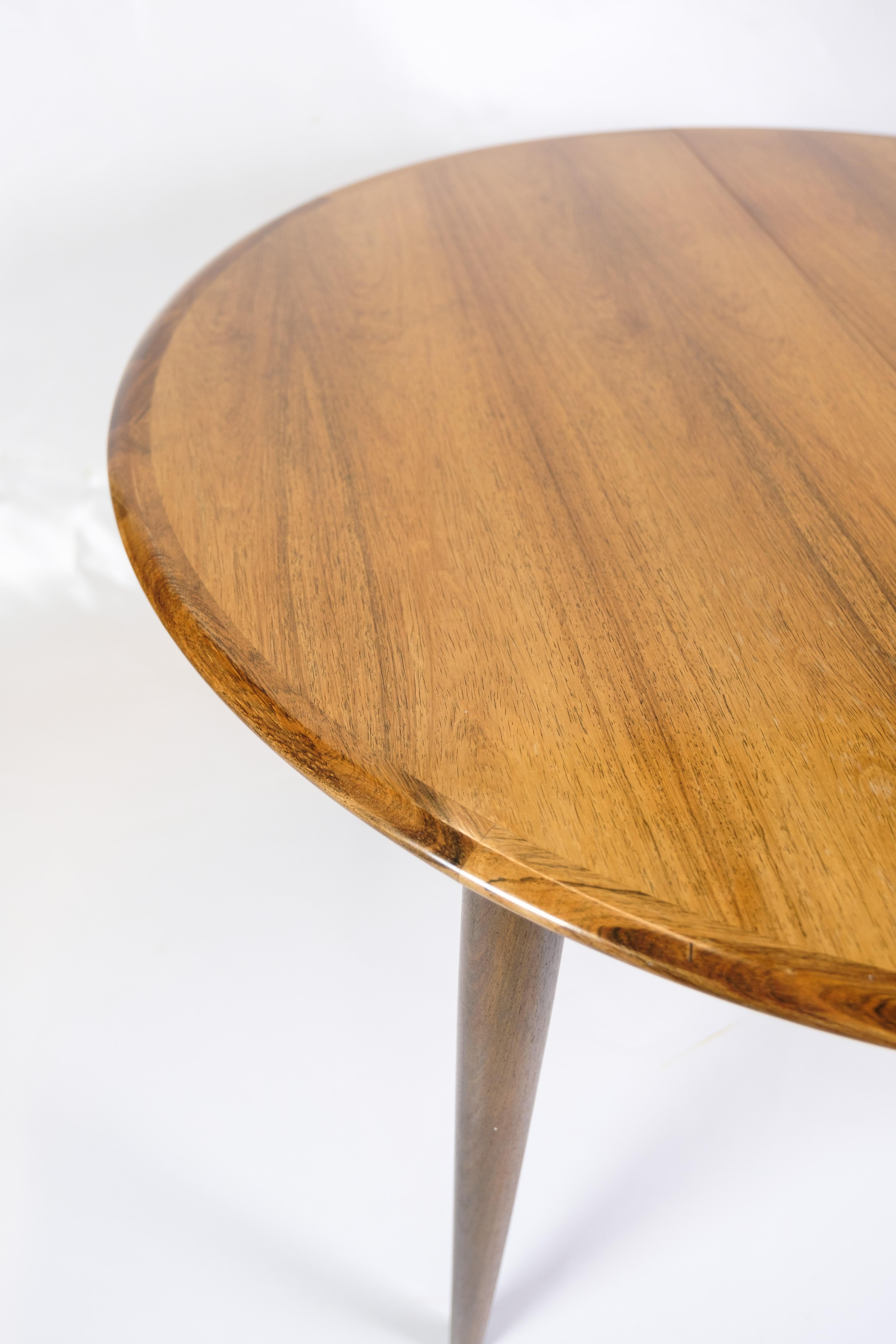 Mid-Century Modern Round Dining Table Made In Rosewood By Arne Vodder From 1960s For Sale