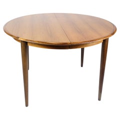 Table de salle à manger ronde fabriquée en bois de rose par Arne Vodder des années 1960
