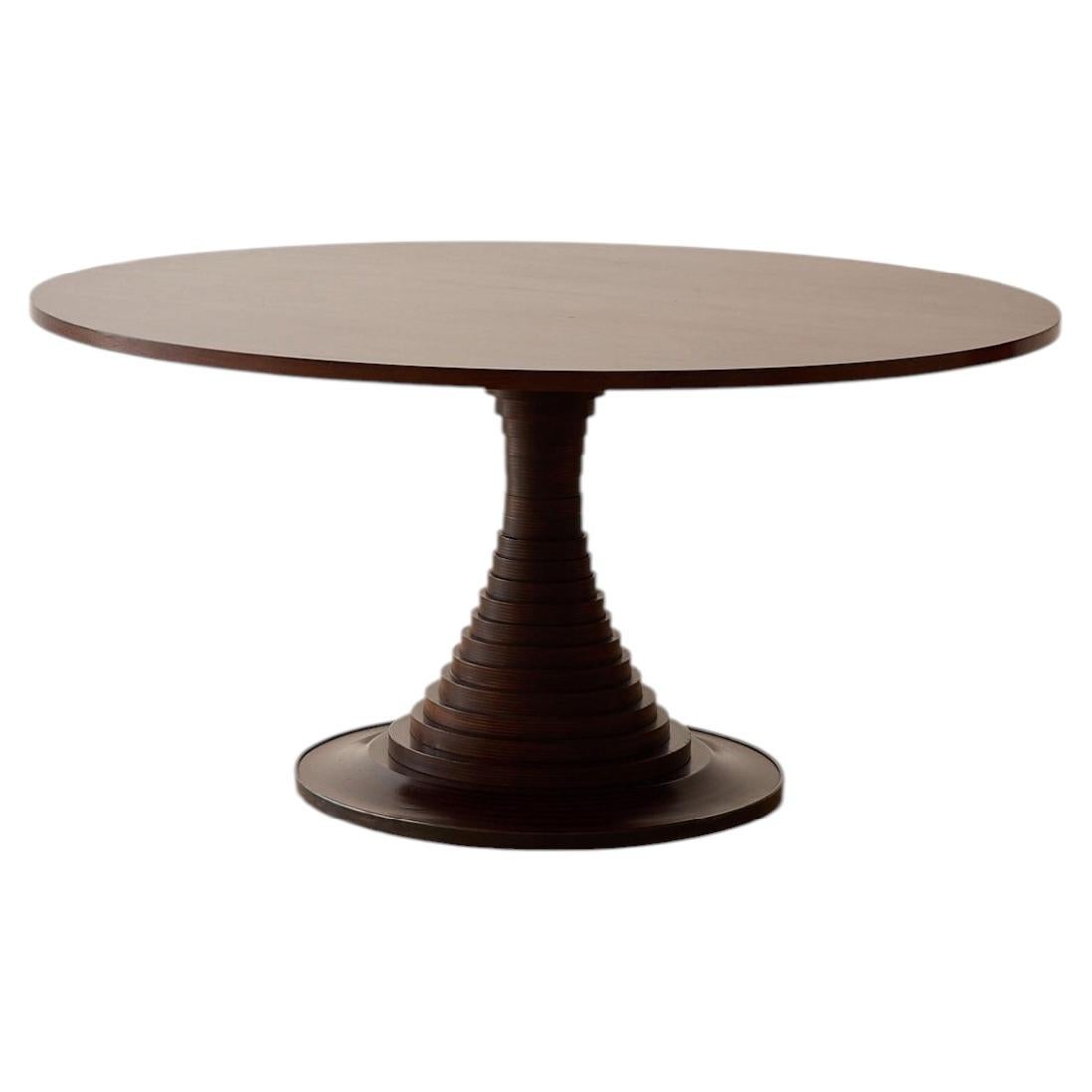 Round dining table mod 180 by Carlo de Carli