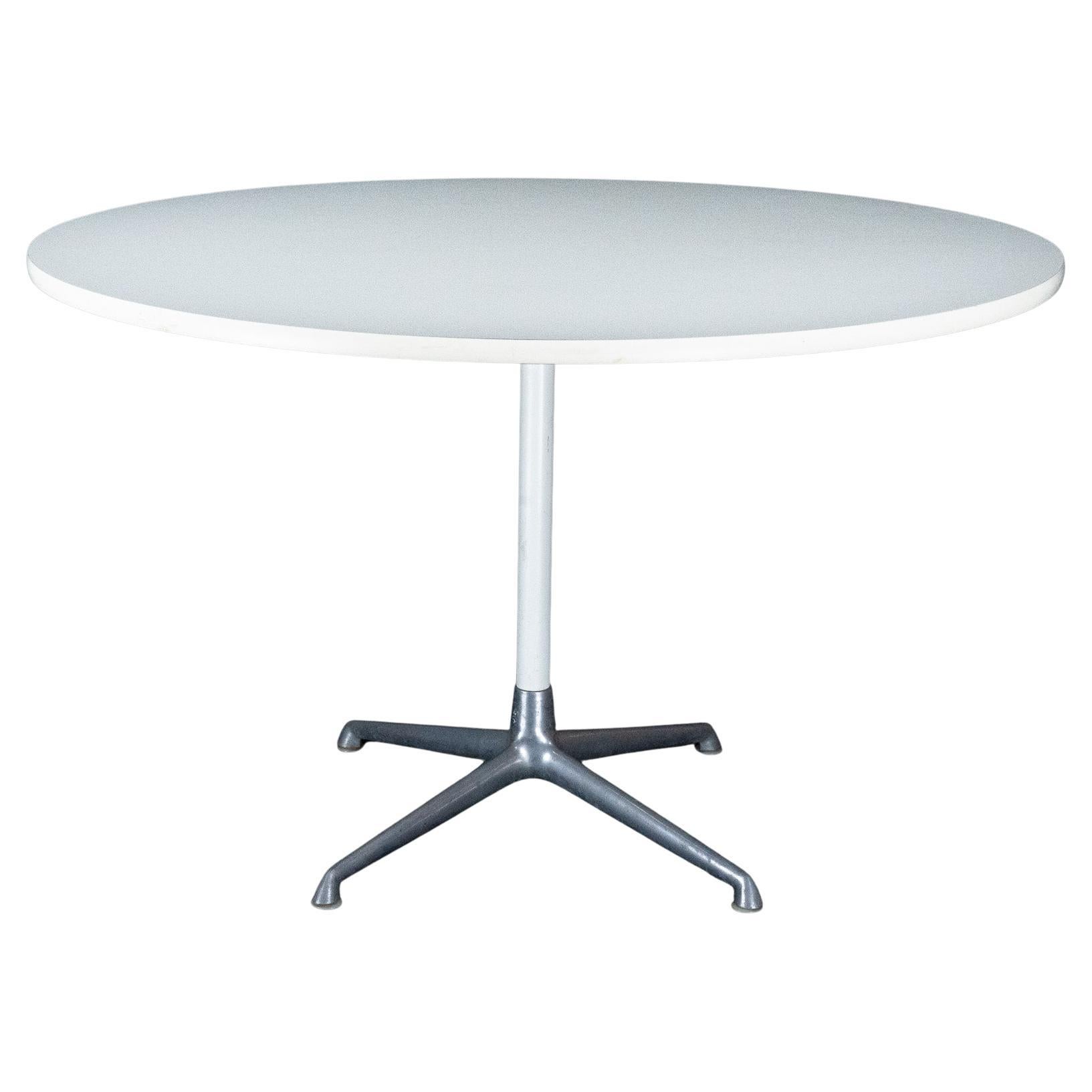 Round dining table model La Fonda by Charles Eames for Herman Miller. USA 1960s