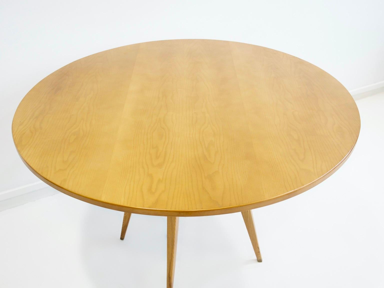 Italian Round Dining Table of Ash Wood with Brass Details For Sale