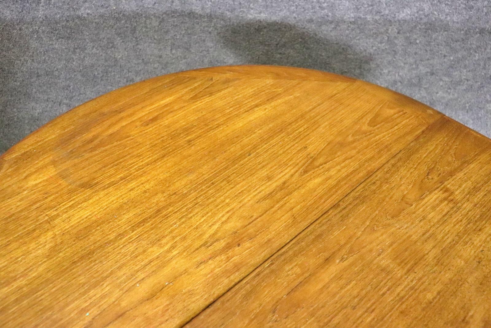 Teak Round Dining Table w/ Leaf For Sale