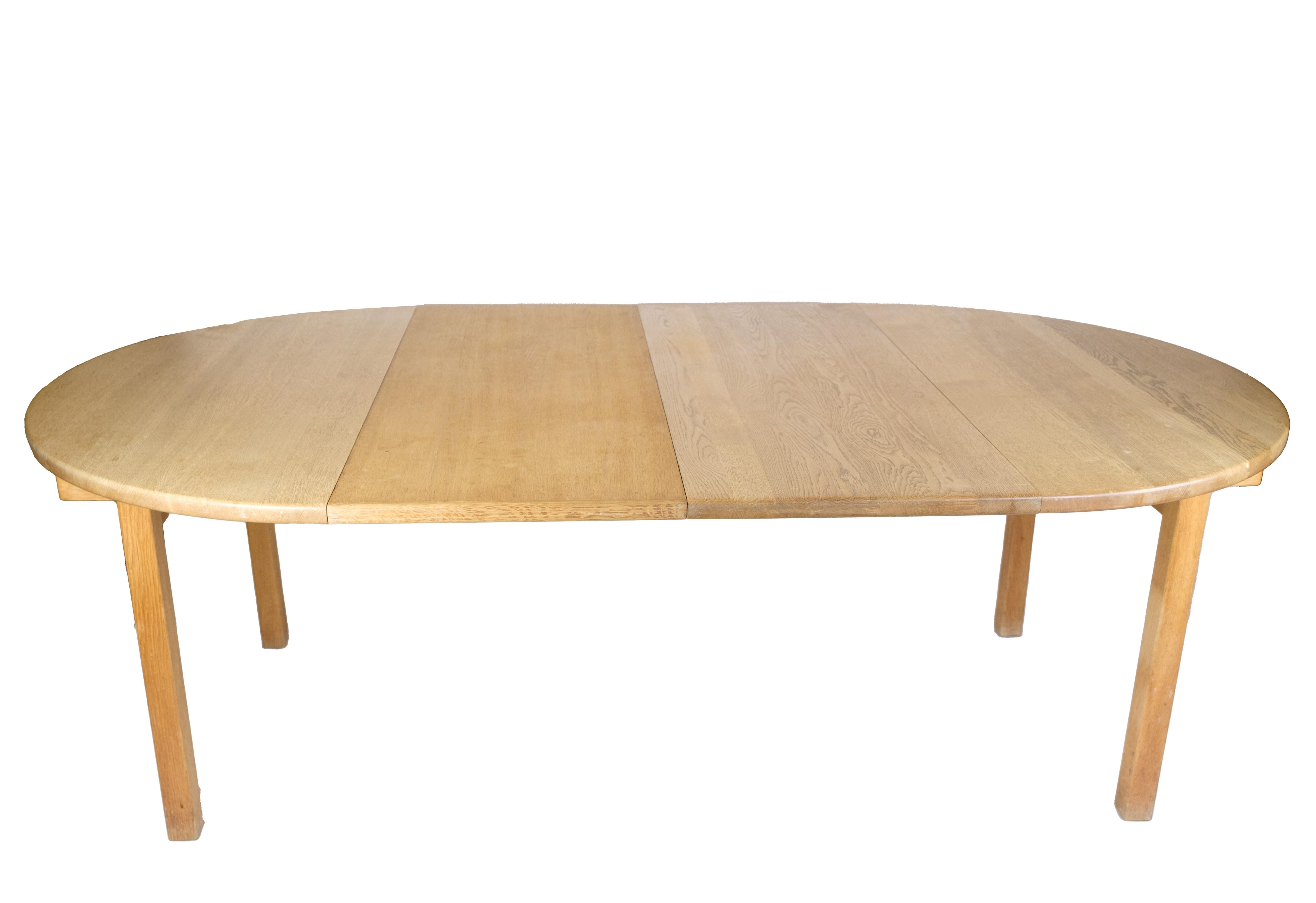 Mid-Century Modern Round Dining Table With Extension Made In Oak By Kurt Østervig For K.P Furniture For Sale
